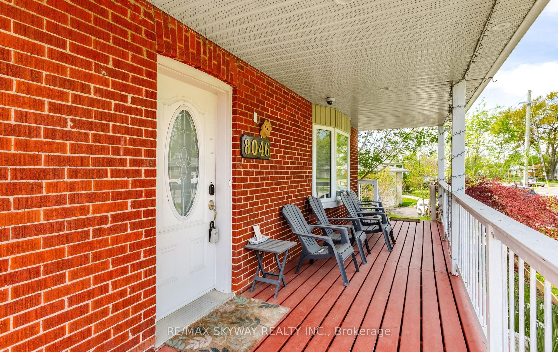 8046 Beaverdams Road, Niagara Falls, ON L2H 1R8 photo 5