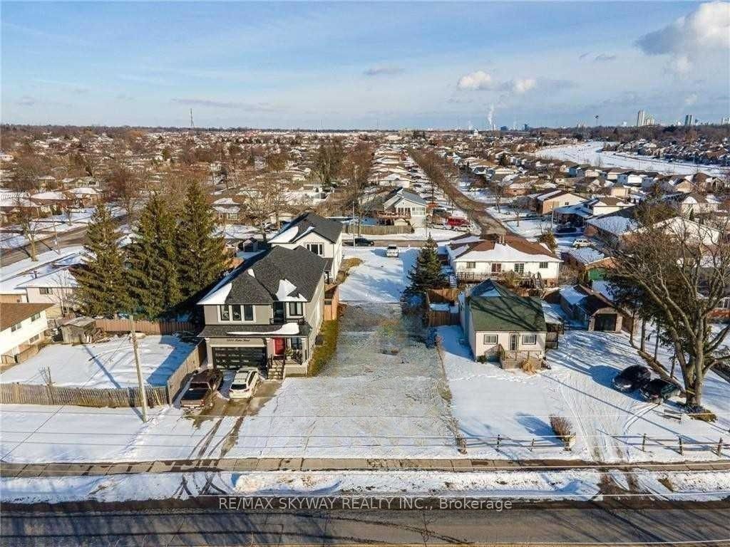 5084 Kalar Niagara Falls Road, Niagara Falls, ON L2H 1T2 photo 3