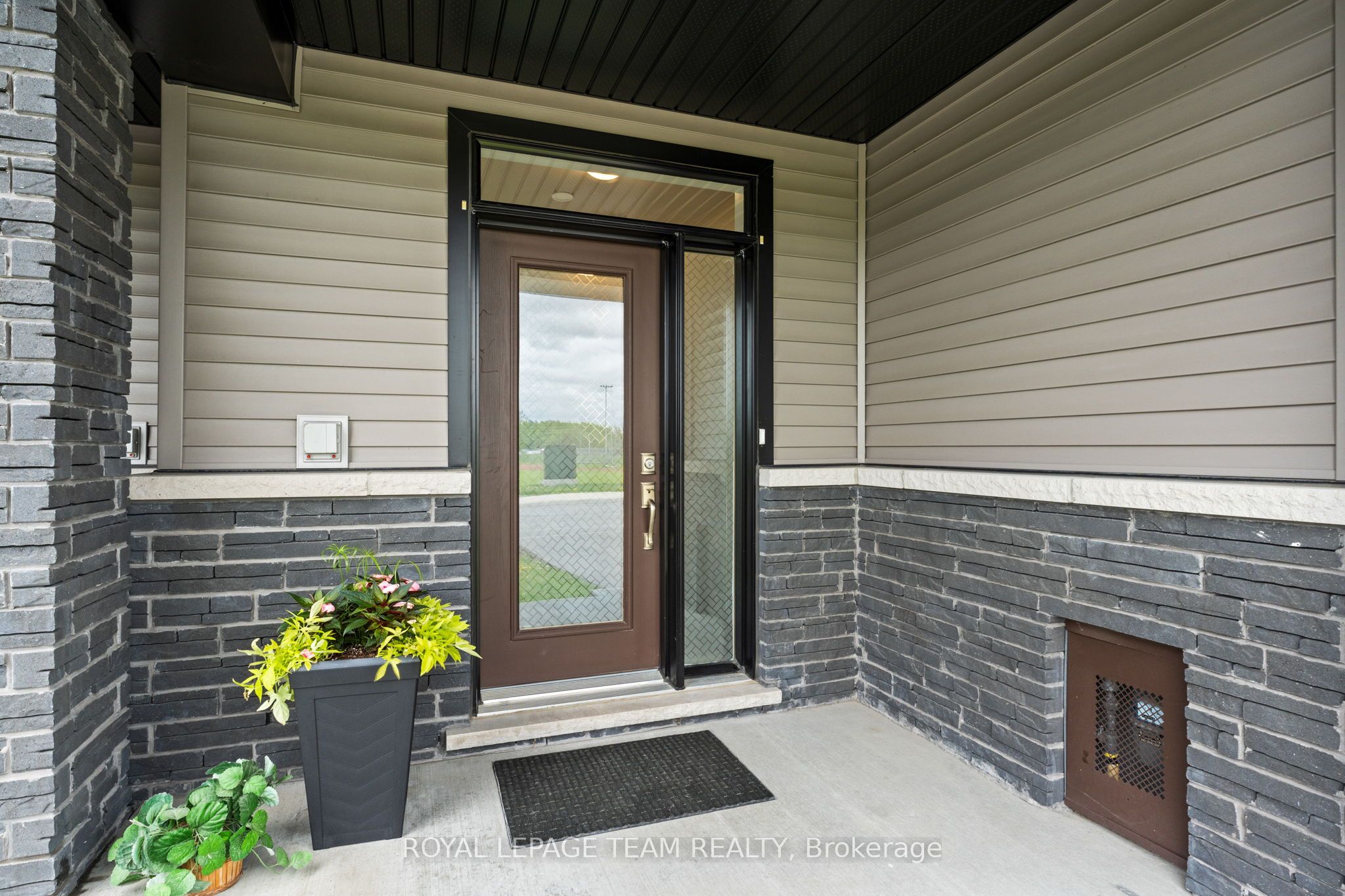 45 Finglas Court, Barrhaven, ON K2J 6Y6 photo 4