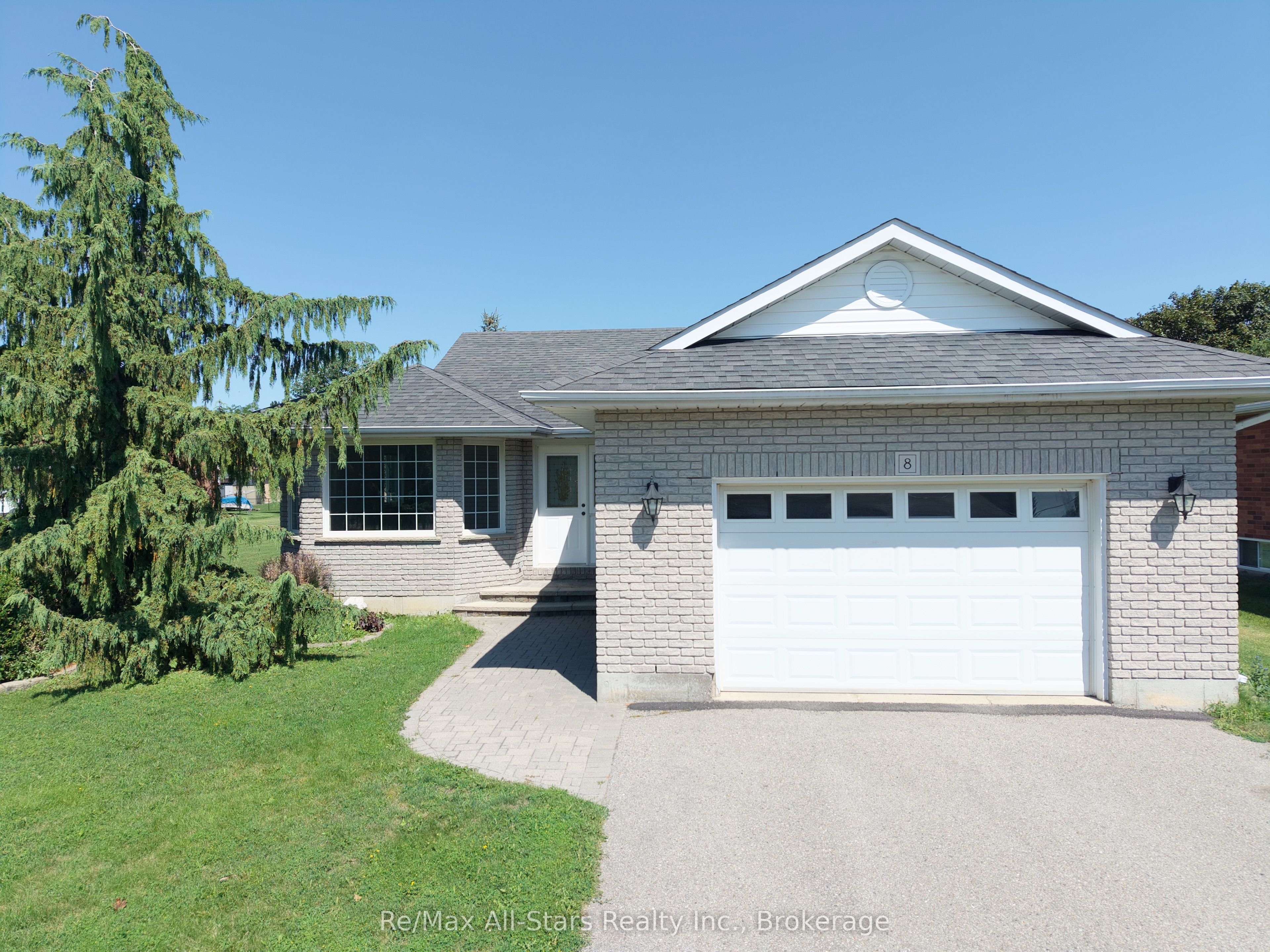 8 Whitney Court, Kawartha Lakes, ON K9V 6C4 photo 3