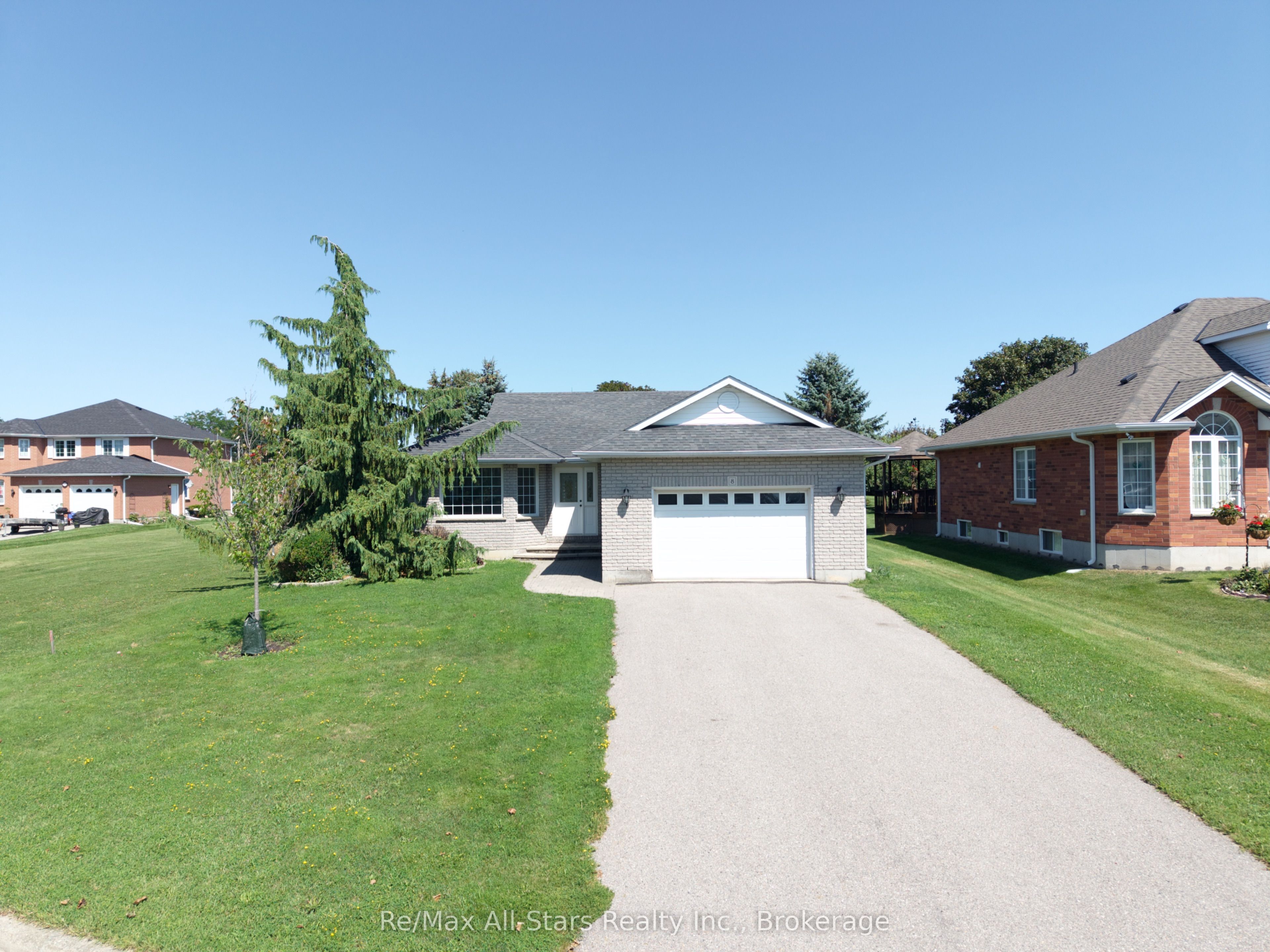 8 Whitney Court, Kawartha Lakes, ON K9V 6C4 photo 4
