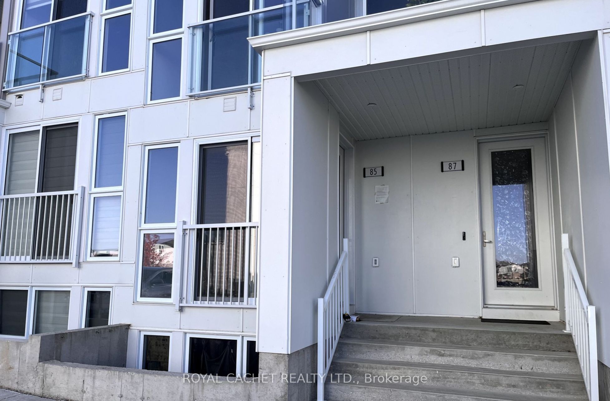 234 Edgevalley Road 85, London East, ON N5V 0E4