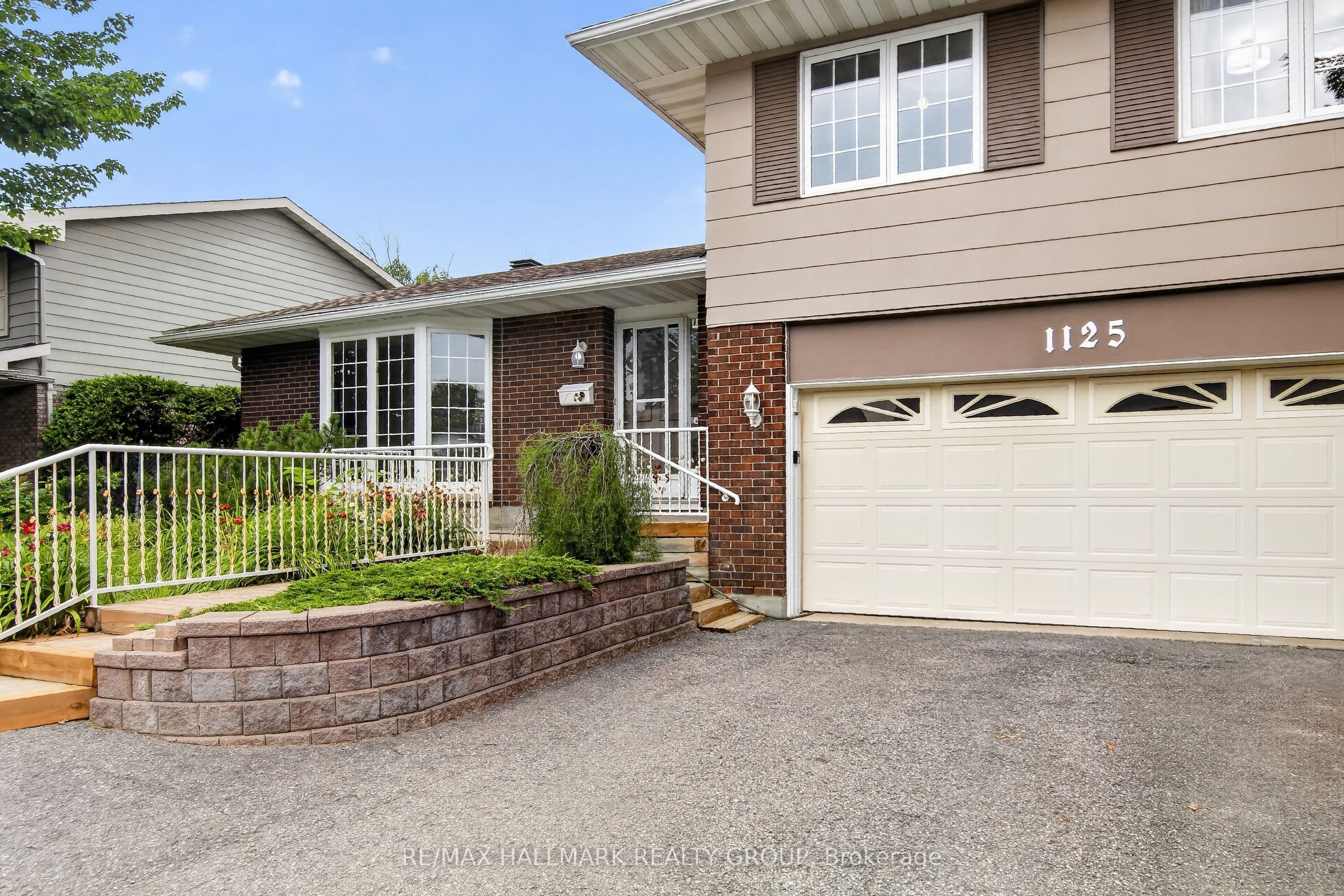 1125 Plante Drive, Hunt Club - Windsor Park Village and Area, ON K1V 9E5 photo 3