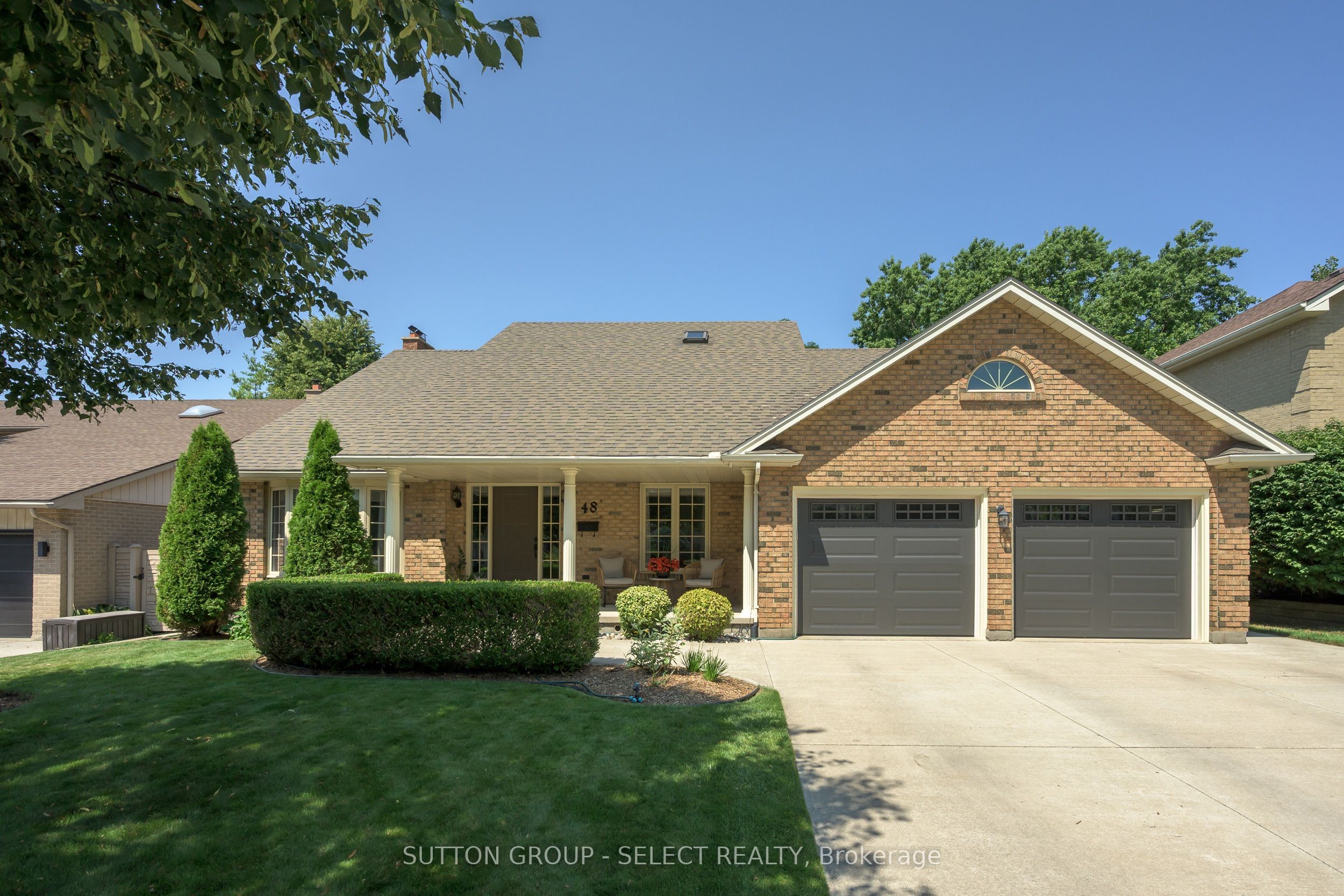 48 Lookout Court, London South, ON N6K 3L5