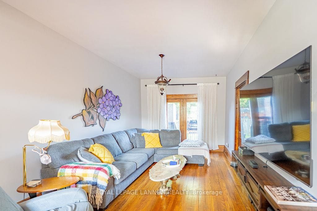 637 Catherine St., Thunder Bay, ON P7E 1L4 photo 3