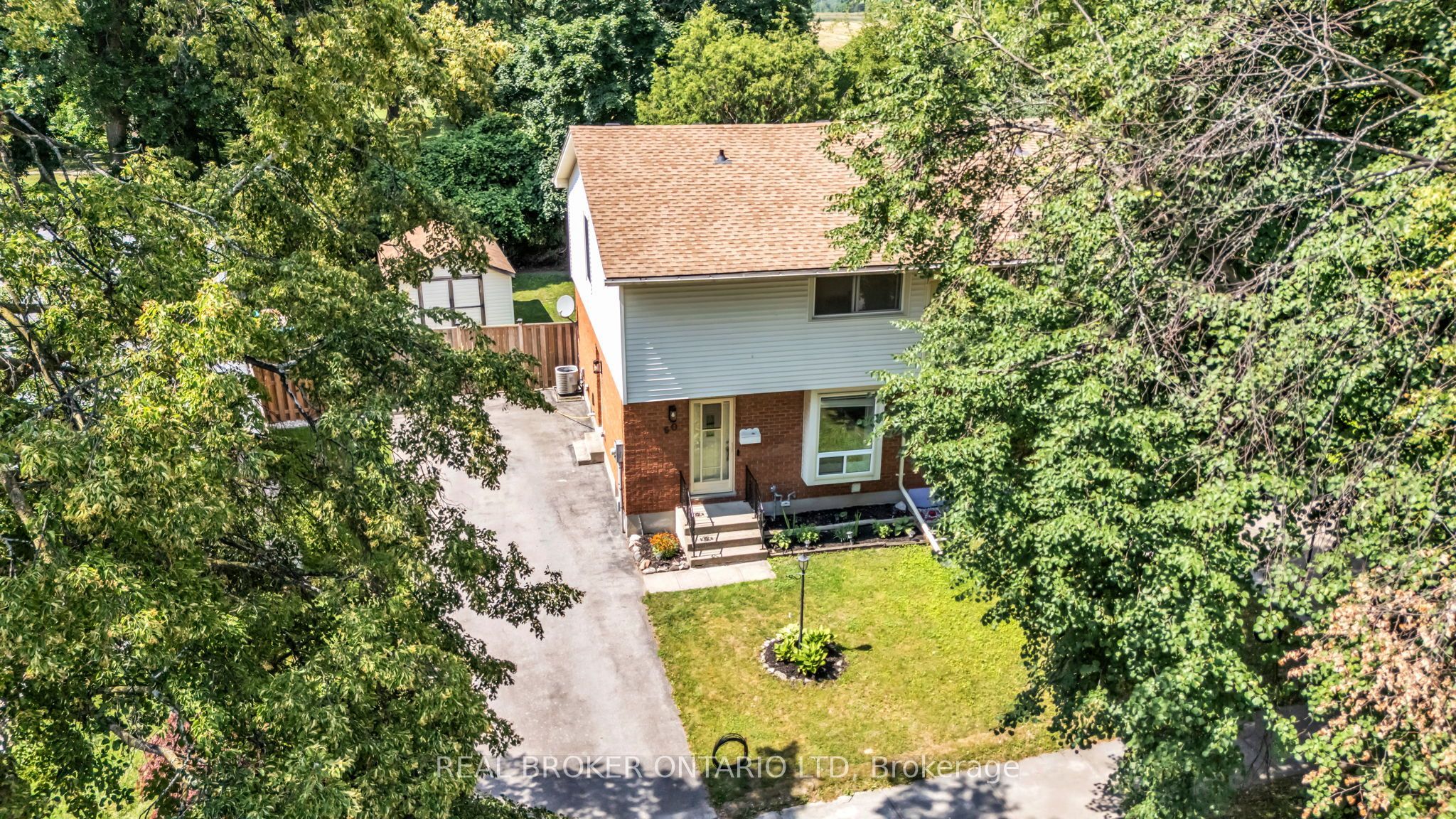 60 Tilipe Road, London East, ON N5V 2X4 photo 4