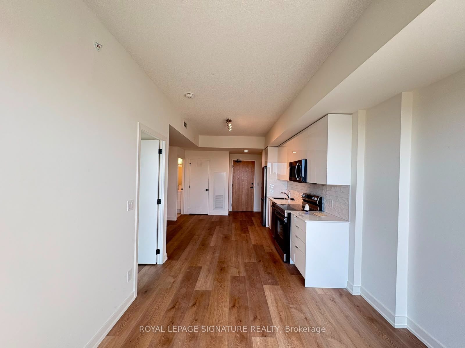 33 Erie Avenue 1114, Brantford, ON N3S 0K7 photo 4