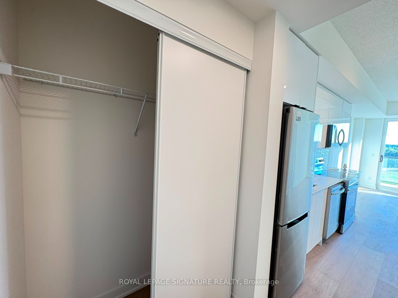 33 Erie Avenue 1114, Brantford, ON N3S 0K7 photo 5