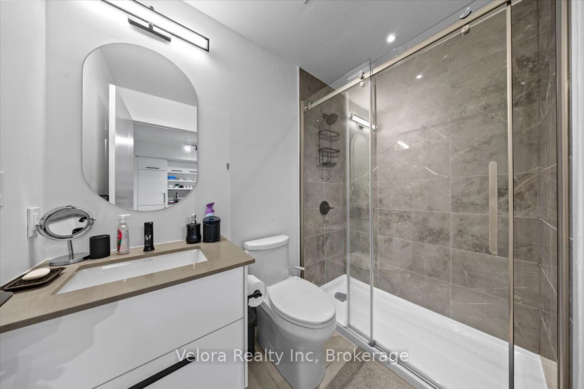 560 Rideau Street 317, Lower Town - Sandy Hill, ON K1N 0G3 photo 3