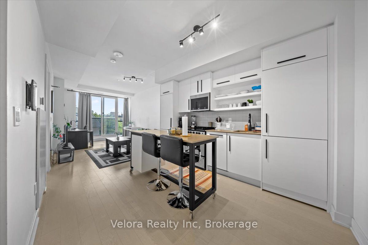 560 Rideau Street 317, Lower Town - Sandy Hill, ON K1N 0G3 photo 4