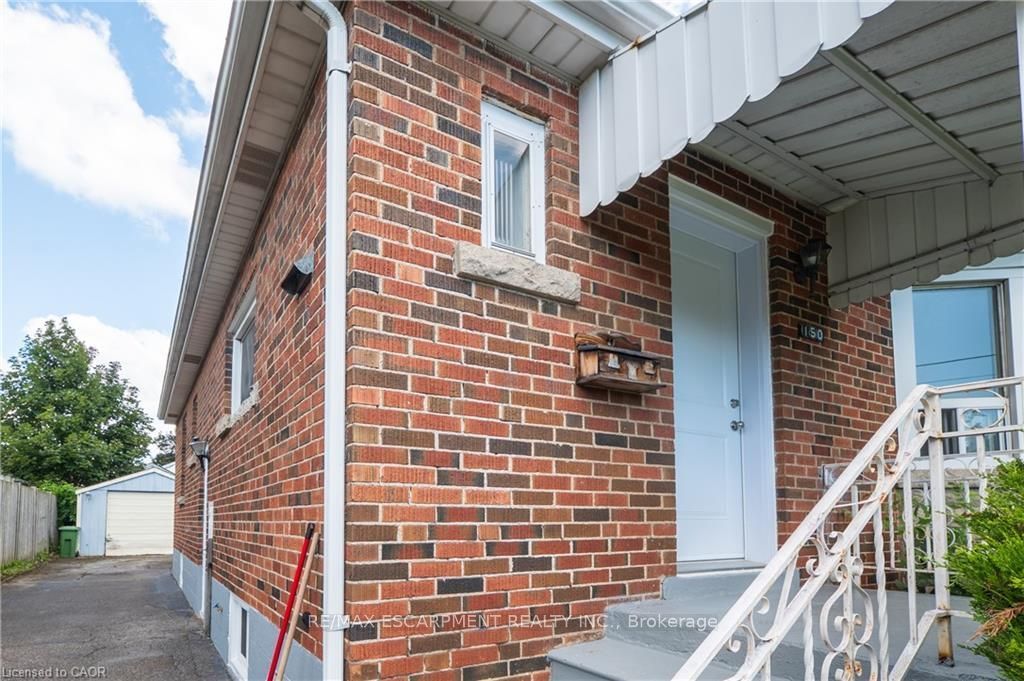 150 Beland Avenue S, Hamilton, ON L8K 3T6 photo 3