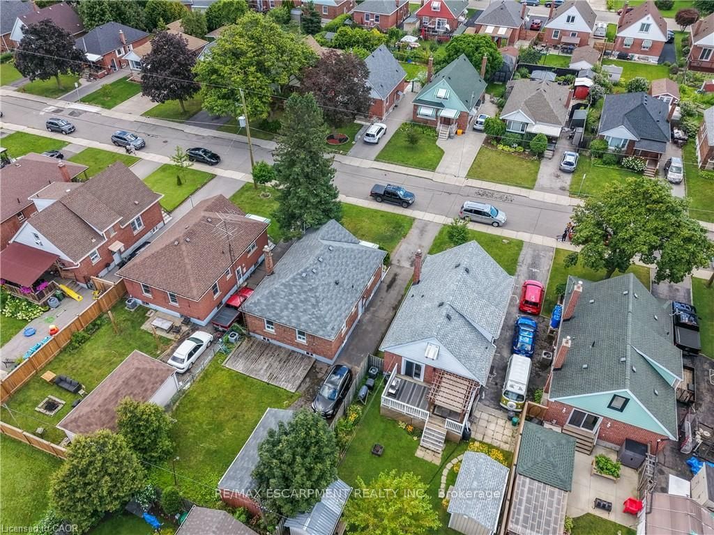 150 Beland Avenue S, Hamilton, ON L8K 3T6 photo 4