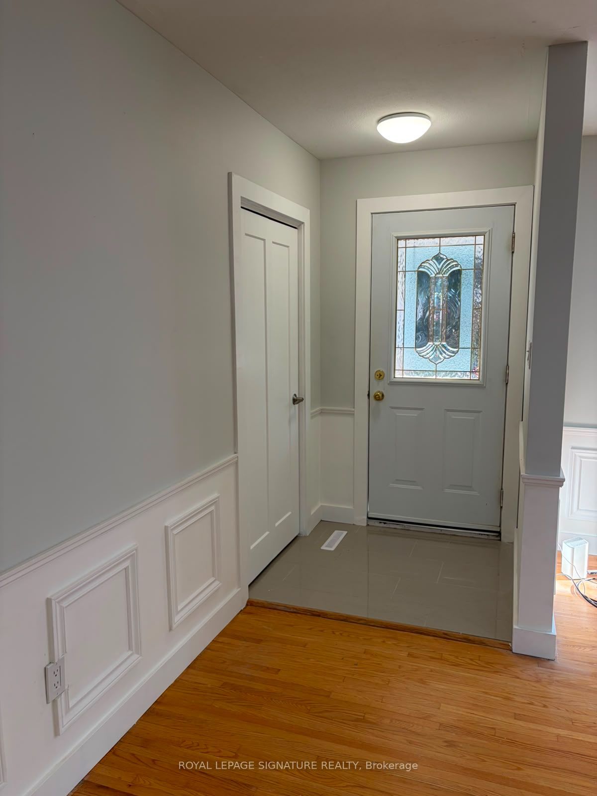 9 Fieldway Drive Upper, Hamilton, ON L9A 2L2 photo 4