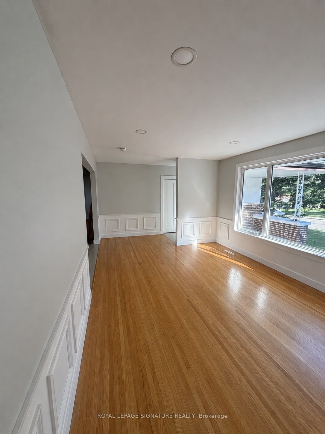 9 Fieldway Drive Upper, Hamilton, ON L9A 2L2 photo 5
