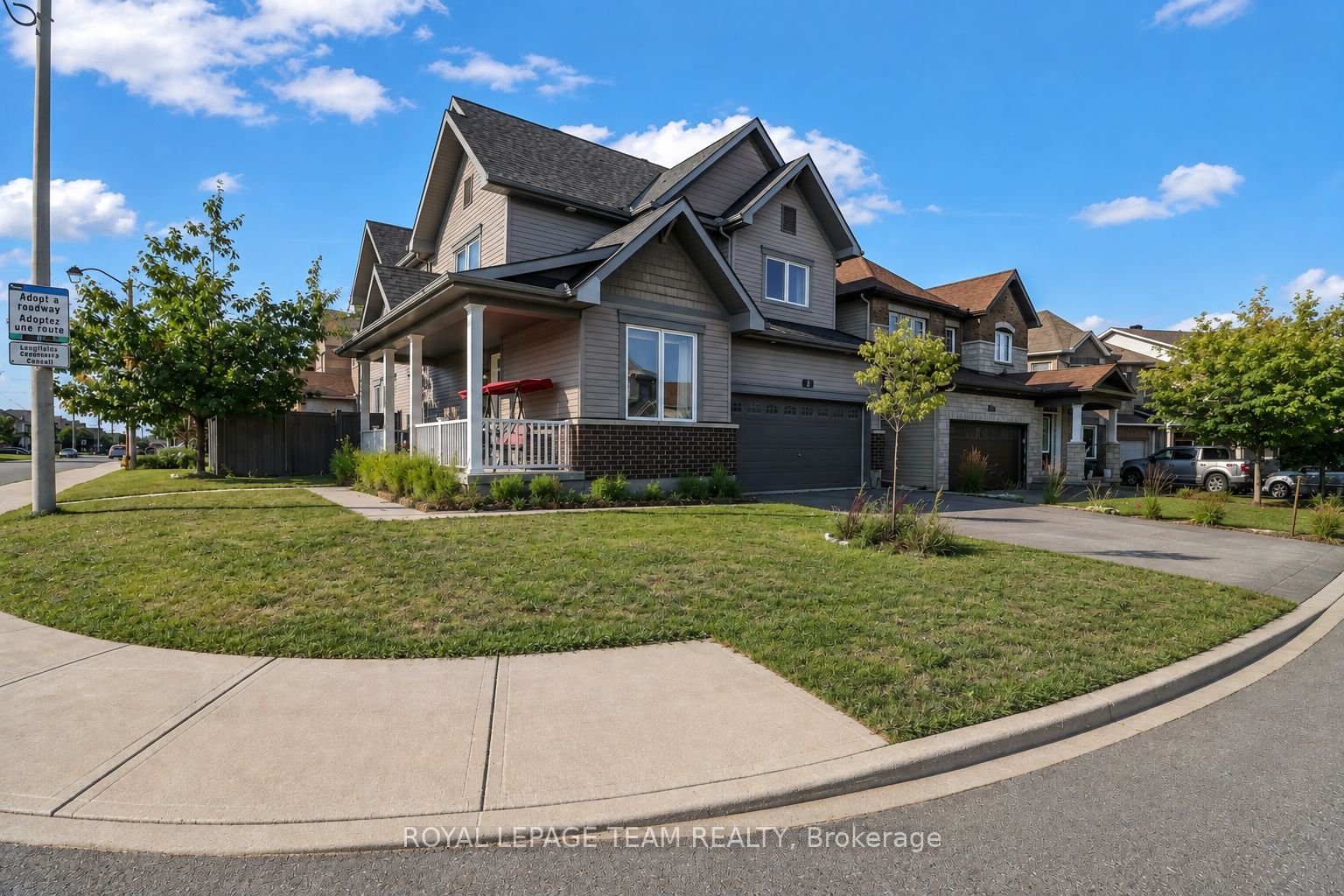 3 Stoneleigh Street, Barrhaven, ON K2G 7A2 photo 2