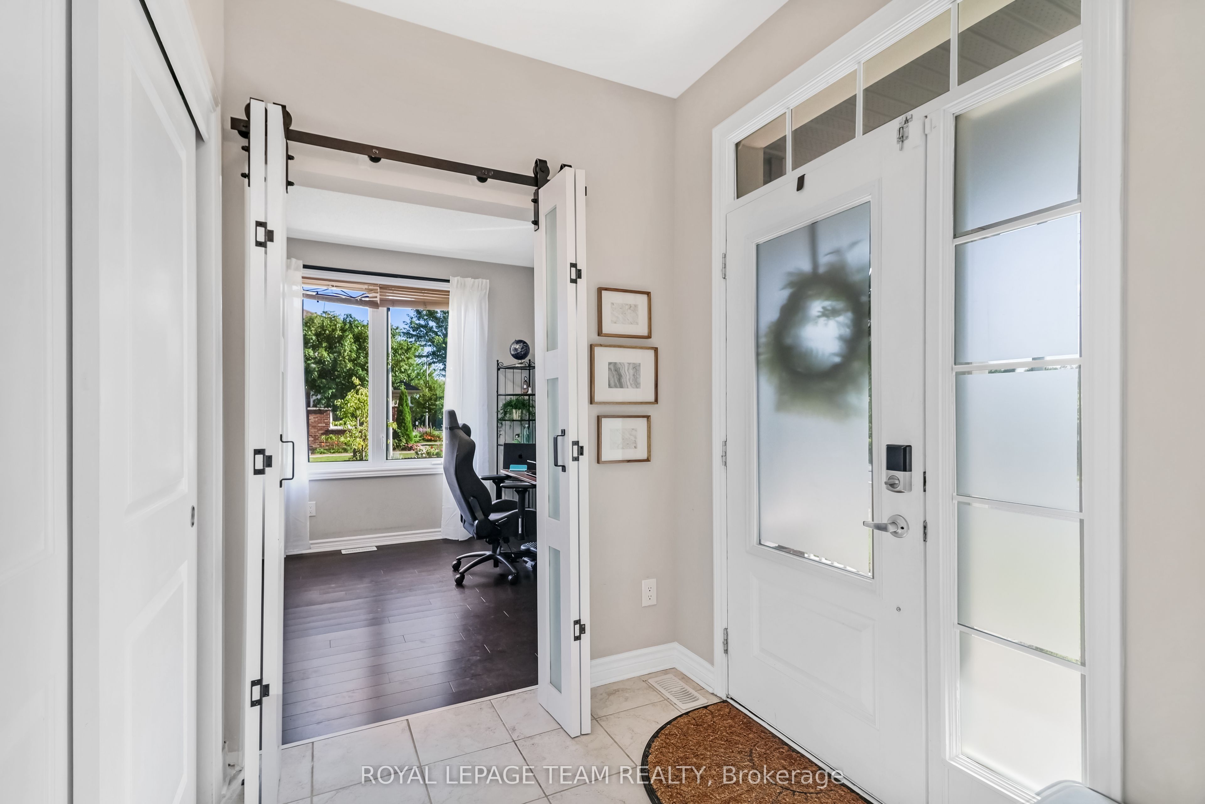 3 Stoneleigh Street, Barrhaven, ON K2G 7A2 photo 4