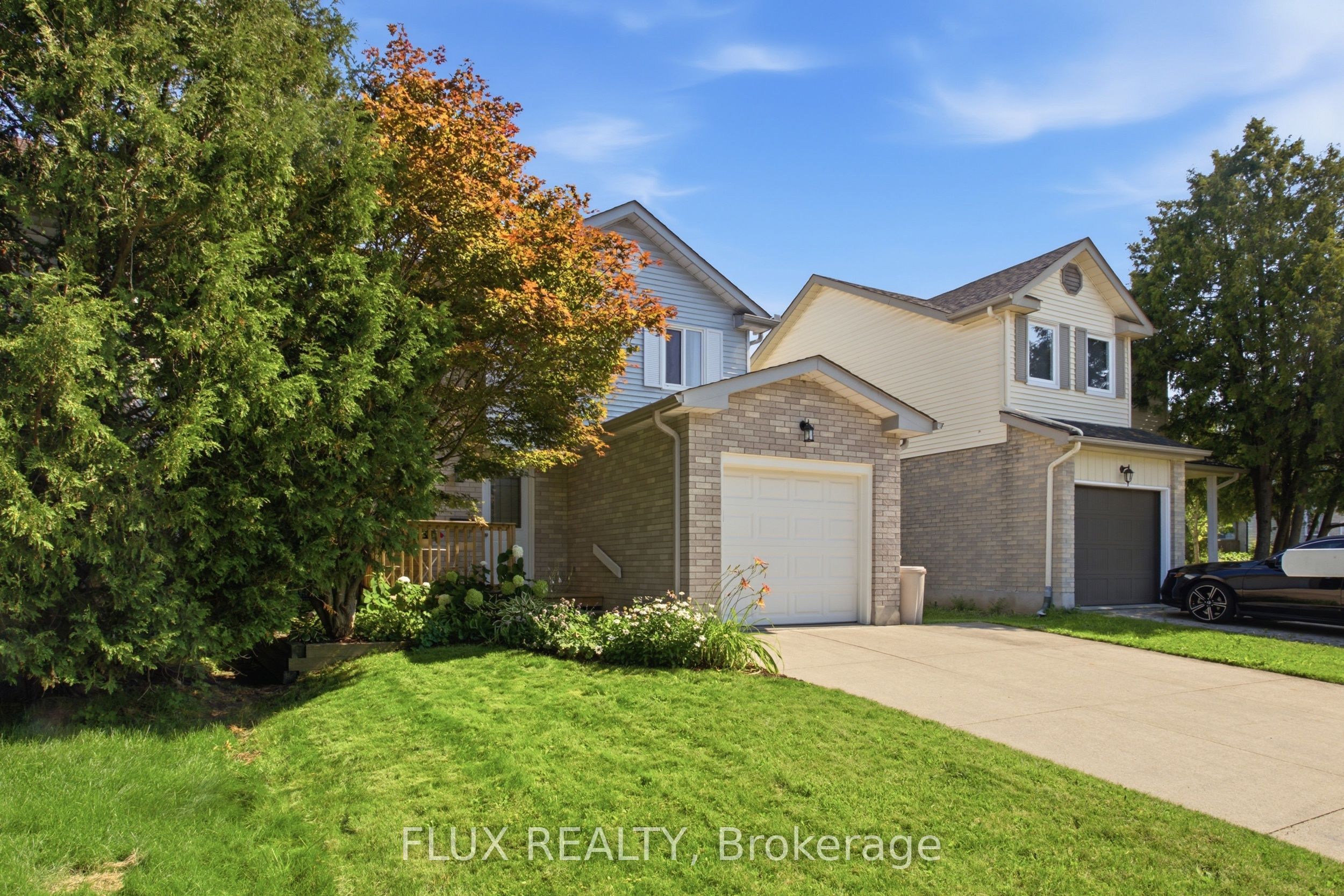 544 Drummerhill Crescent, Waterloo, ON N2T 1G4 photo 2