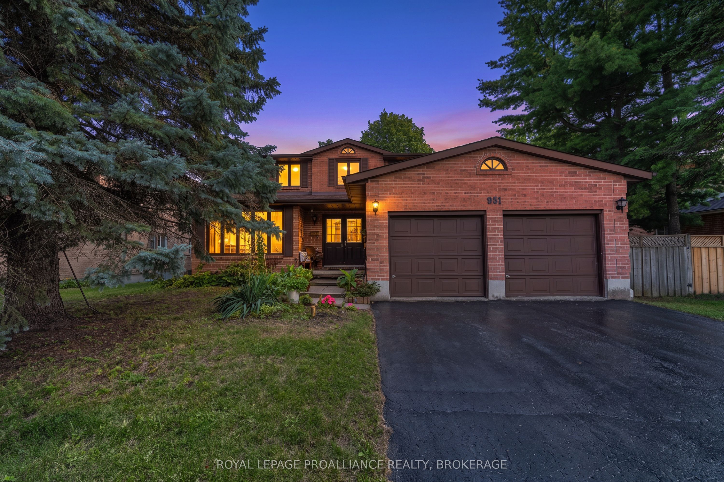 951 Newcastle Street, Kingston, ON K7P 2H5