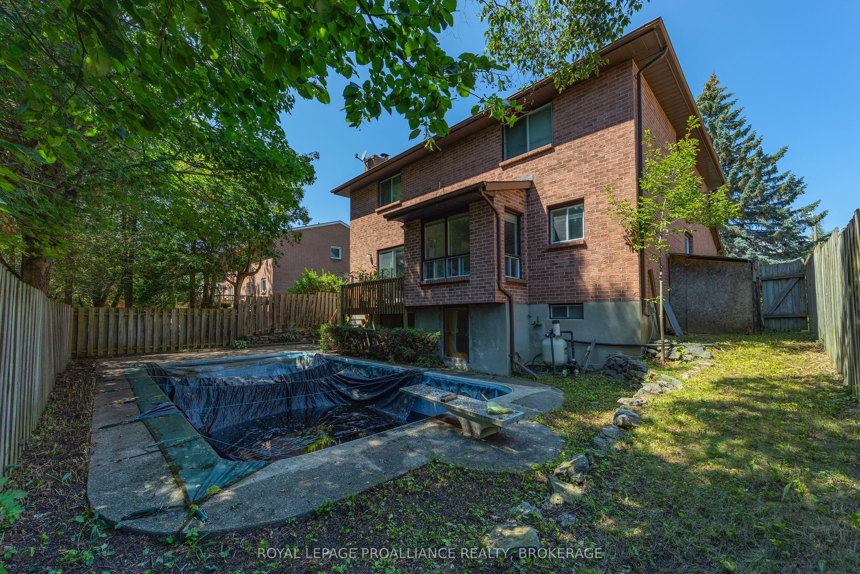 951 Newcastle Street, Kingston, ON K7P 2H5 photo 4