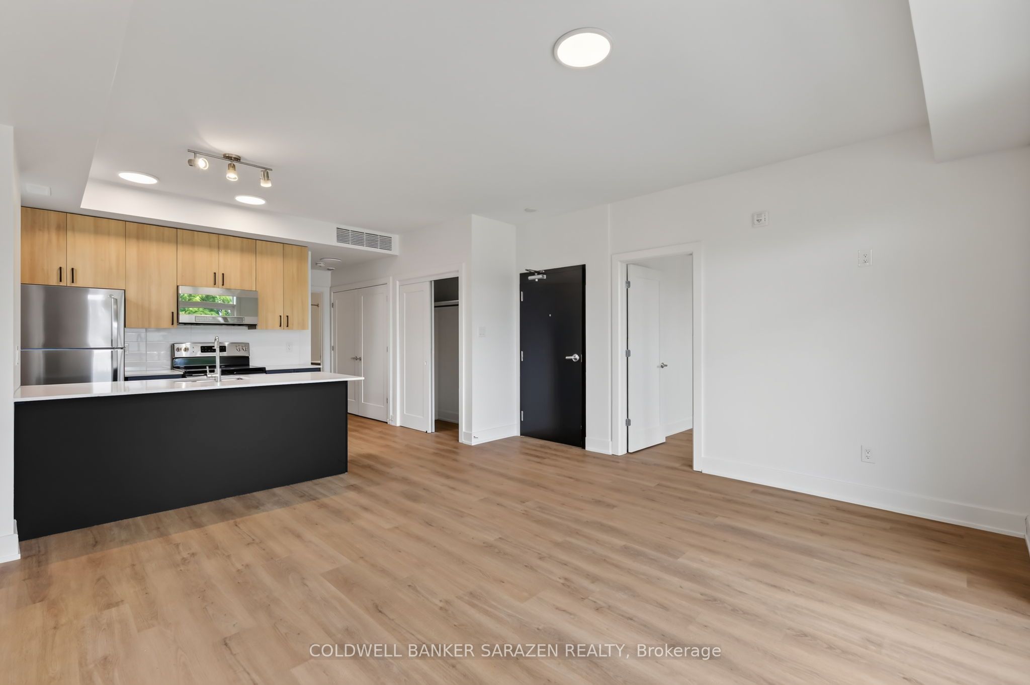 157 Holland Avenue, Tunneys Pasture and Ottawa West, ON K1Y 0Y2 photo 5