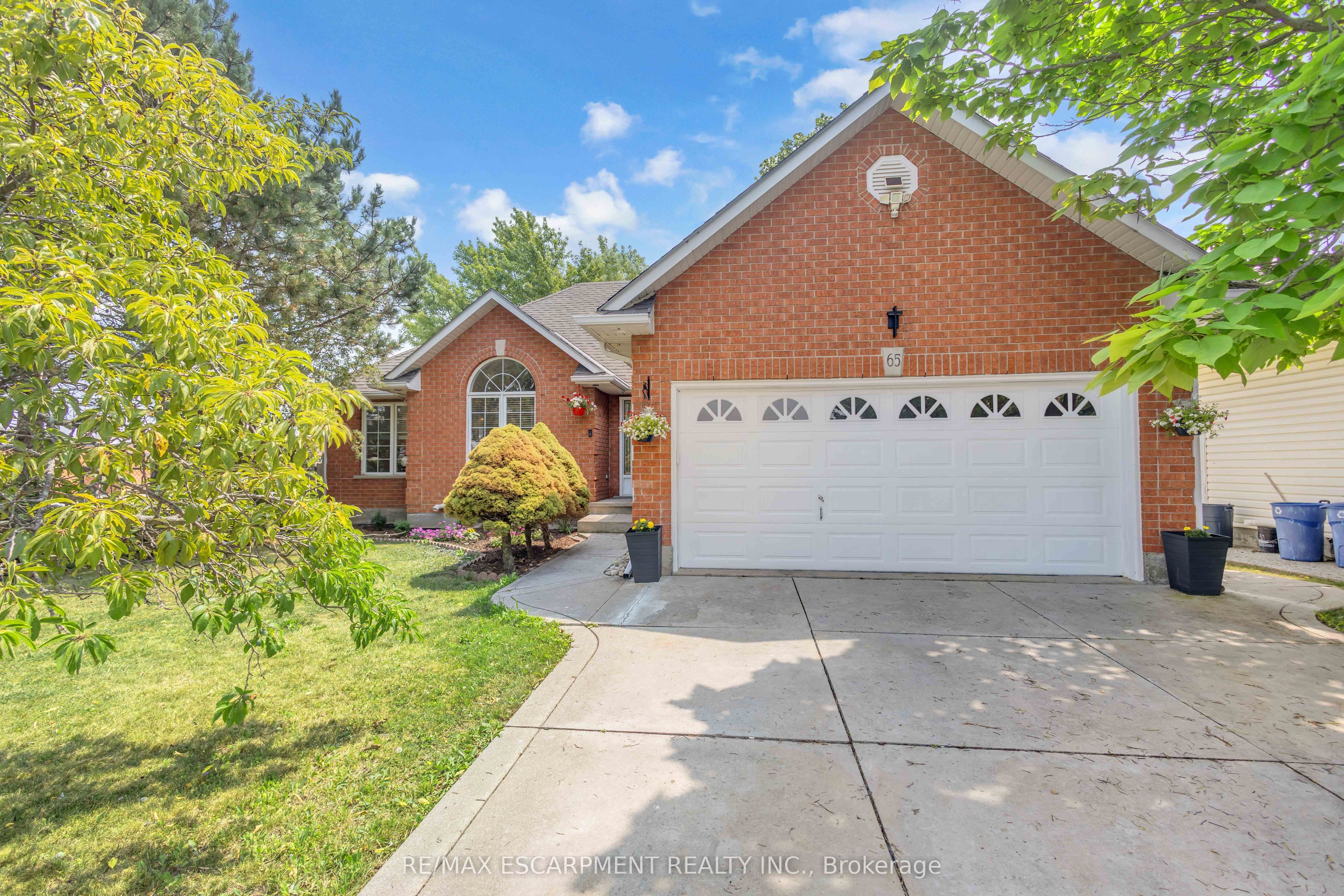 65 Thistlemoor Drive, Haldimand, ON N3W 2K5 photo 3
