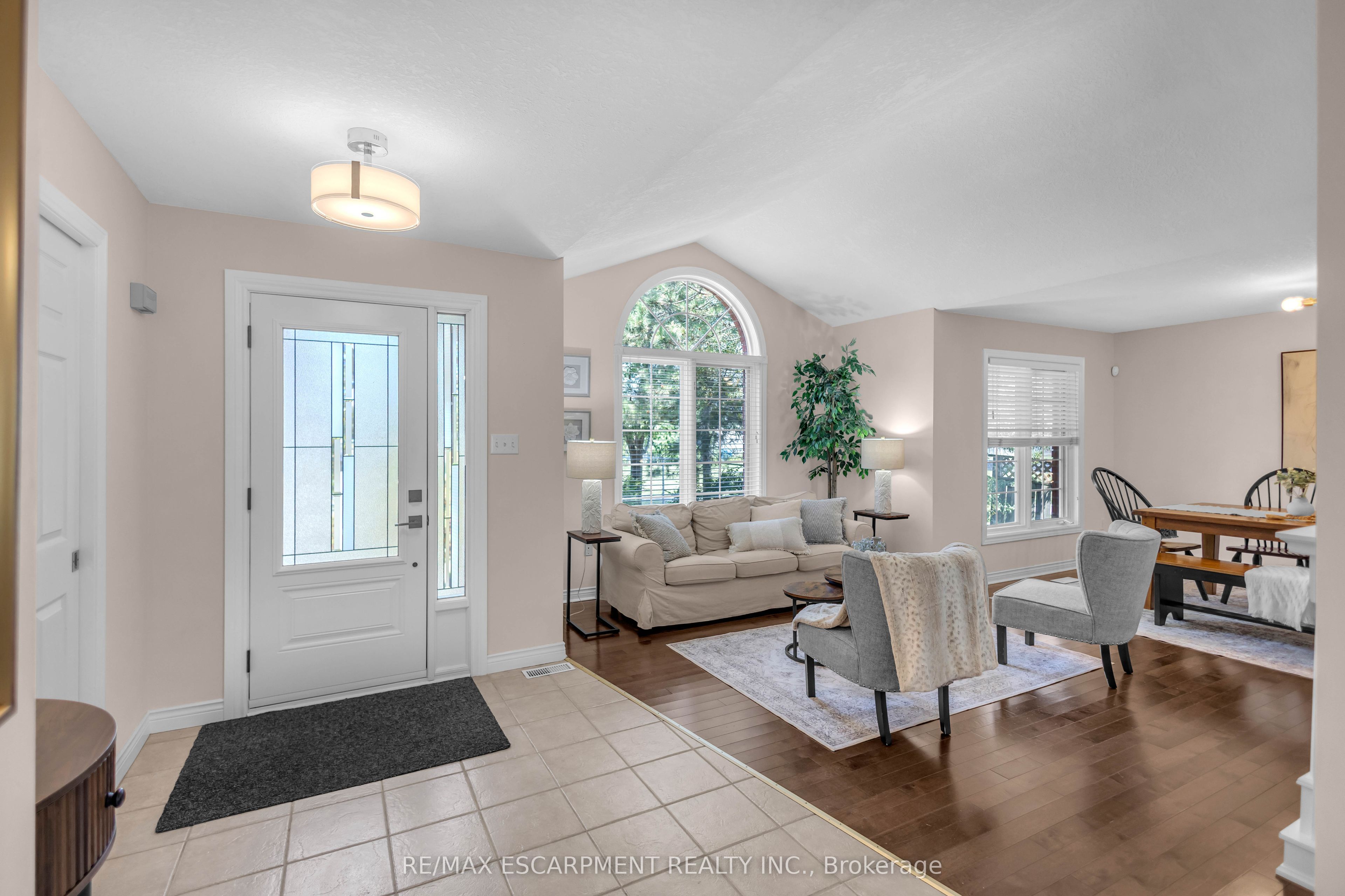 65 Thistlemoor Drive, Haldimand, ON N3W 2K5 photo 4