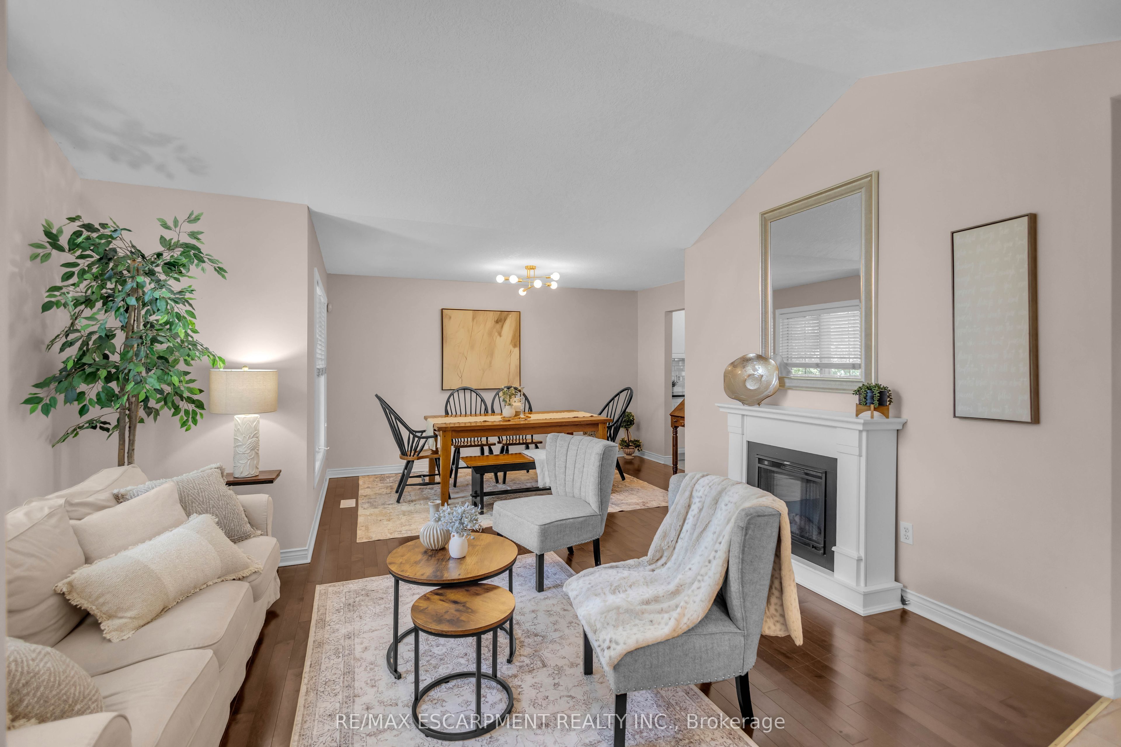 65 Thistlemoor Drive, Haldimand, ON N3W 2K5 photo 5