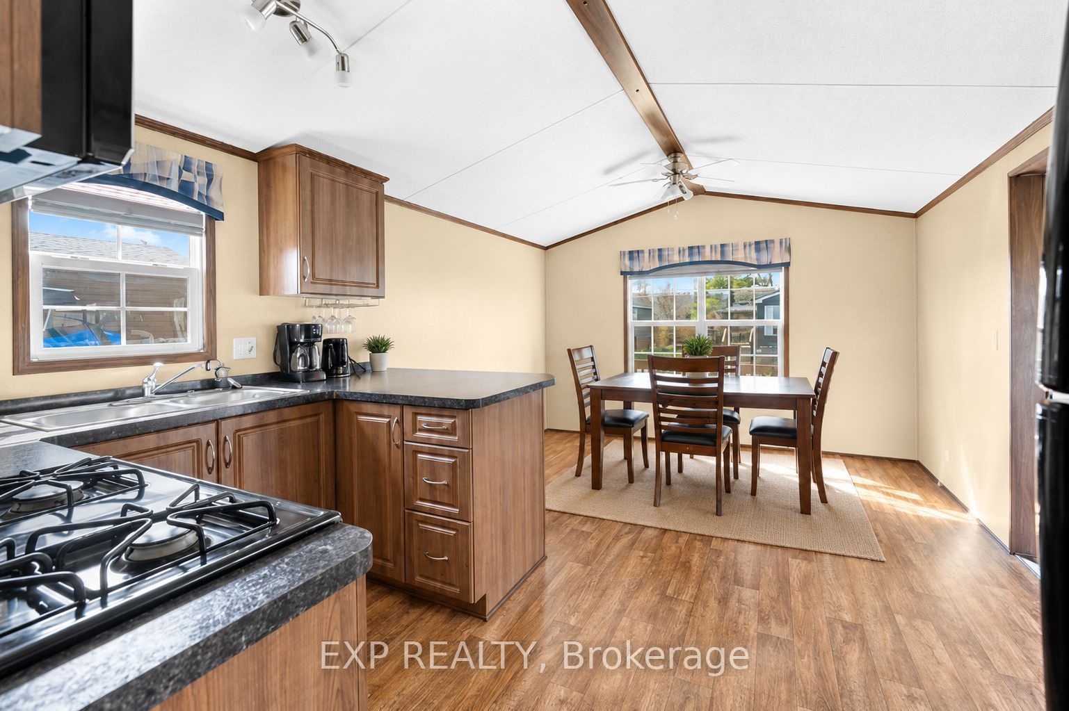 1501 Line 8 Road 110, Niagara-on-the-Lake, ON L0S 1J0 photo 5