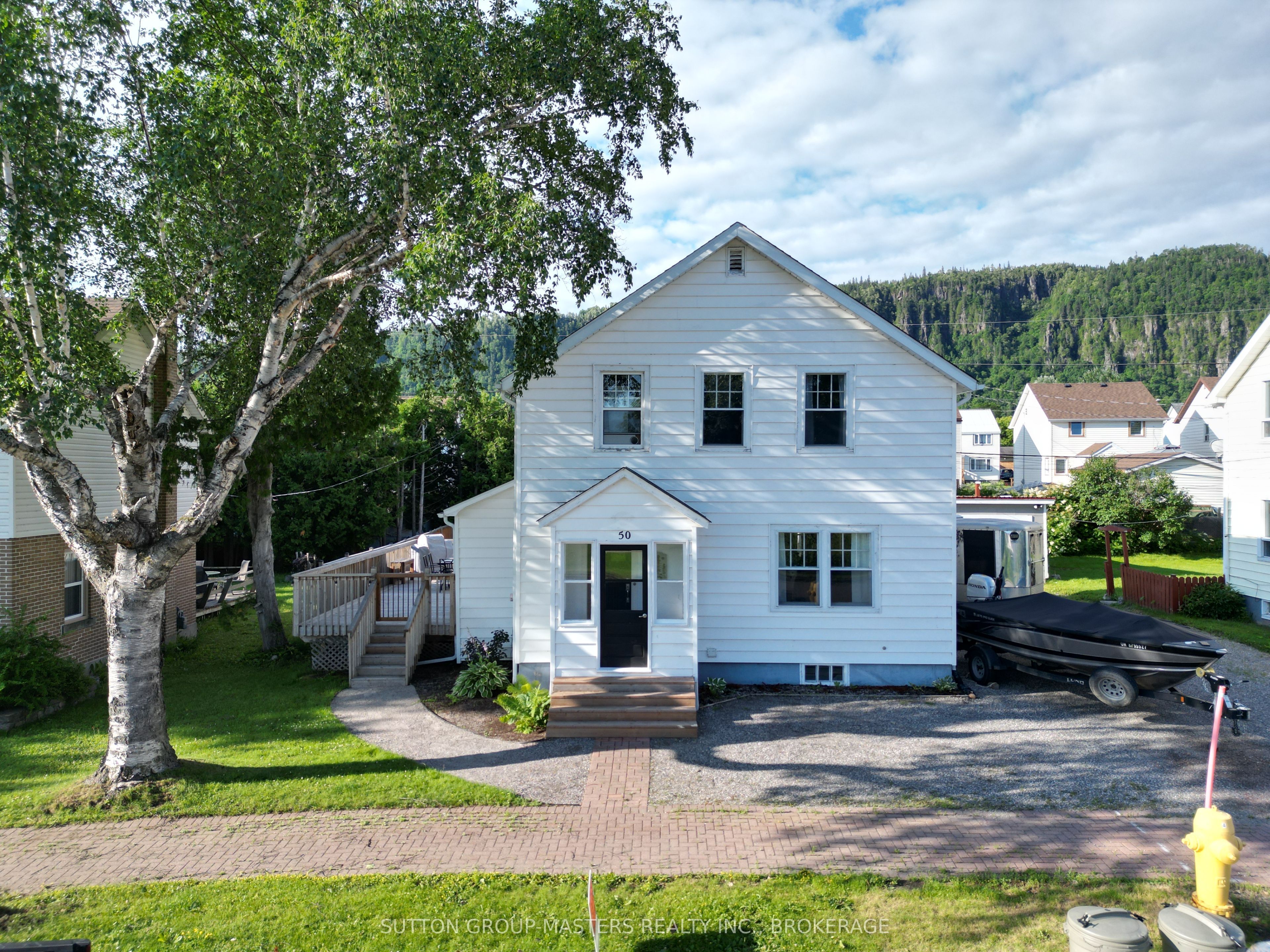 50 Brompton Road, Red Rock, ON P0T 2P0