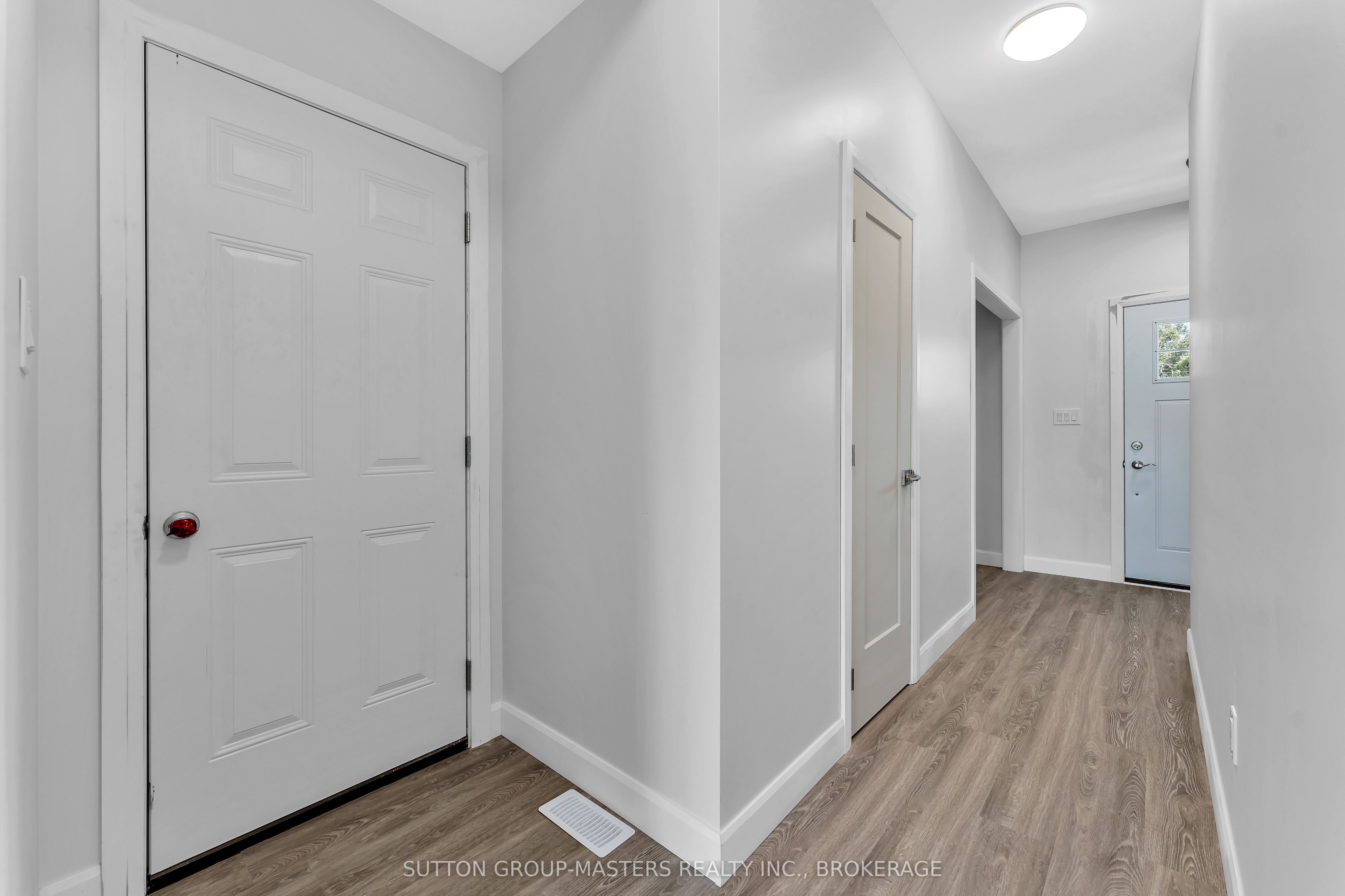 108 Main Street B, Leeds and the Thousand Islands, ON K0H 2N0 photo 4