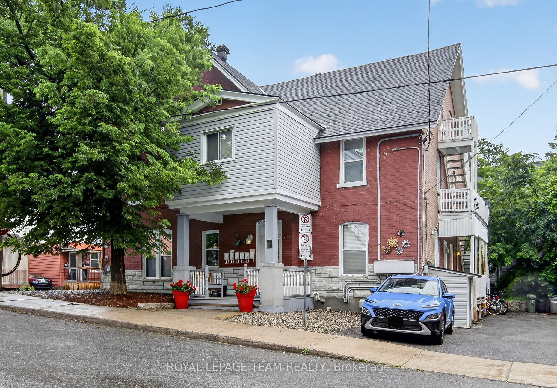 4 Eccles Street 5, West Centre Town, ON K1R 6S2 photo 2