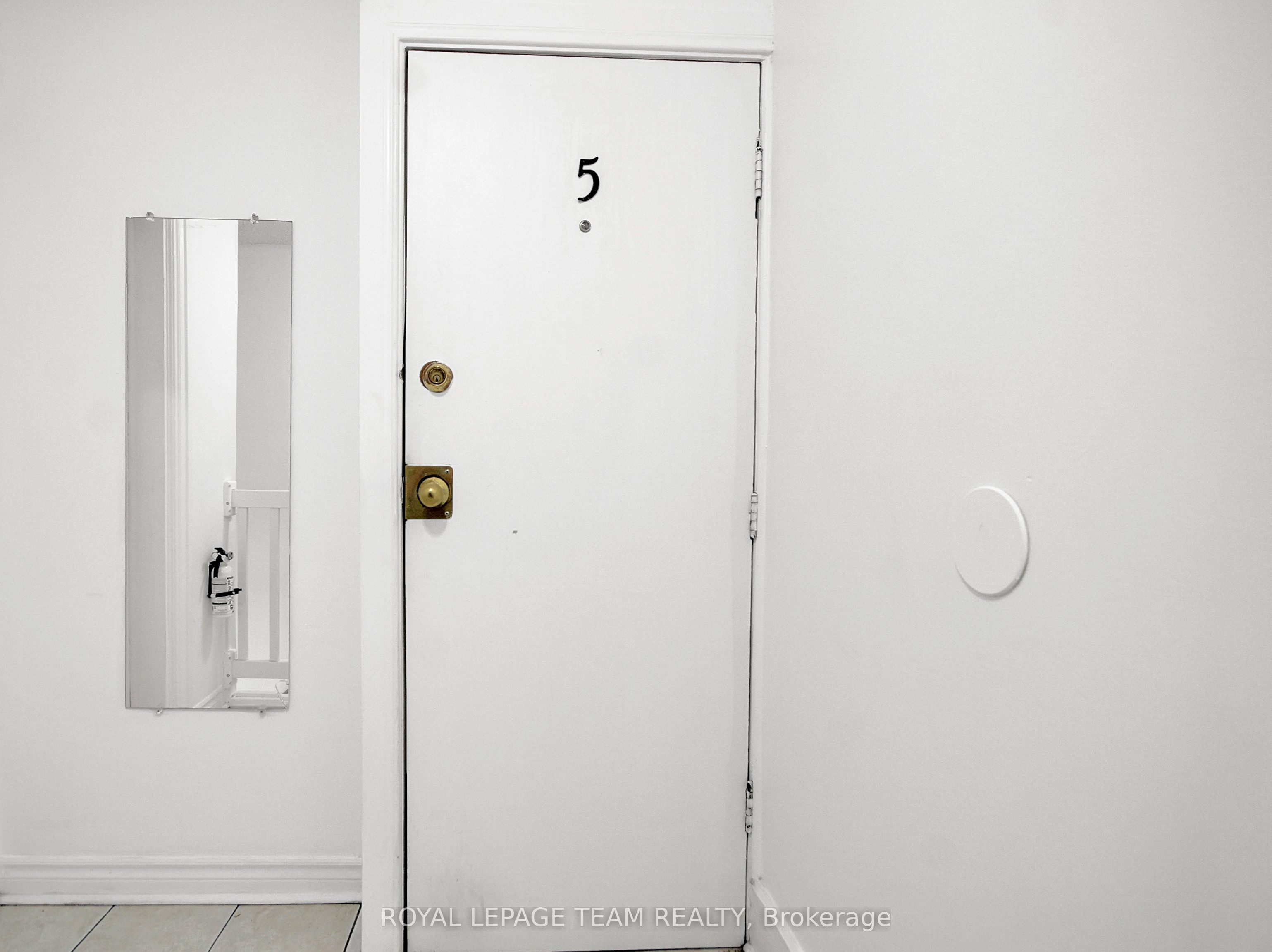 4 Eccles Street 5, West Centre Town, ON K1R 6S2 photo 5