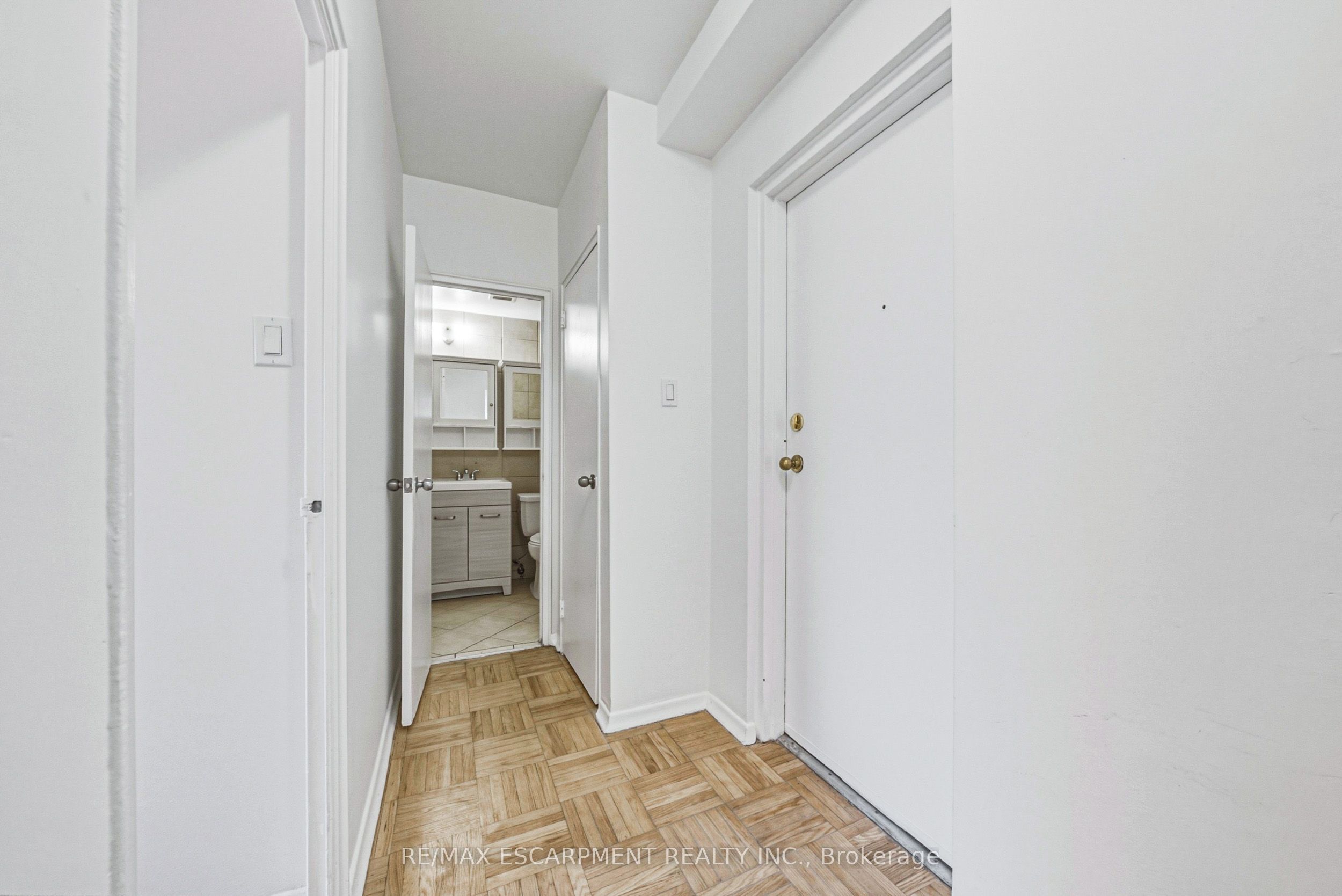 325A James Street S 401, Hamilton, ON L8P 3B7 photo 5