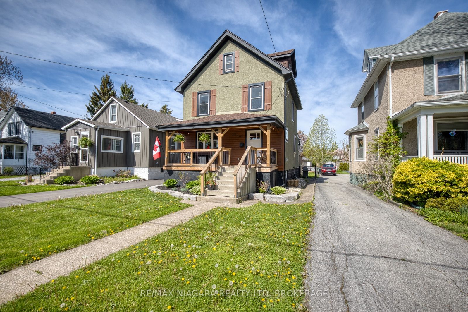 168 Steele Street, Port Colborne, ON L3K 4X6 photo 2