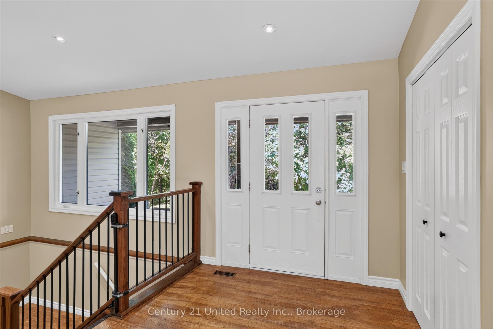 923 Rock Road, Douro-Dummer, ON K0L 3A0 photo 3