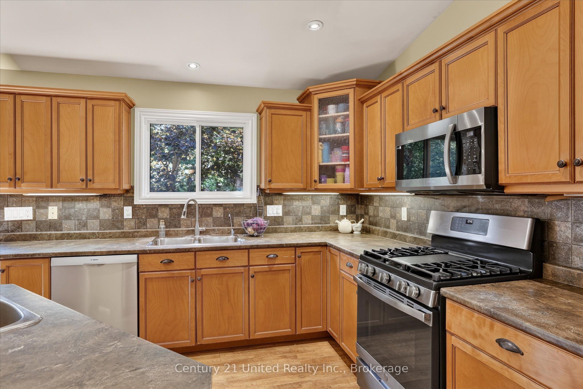 923 Rock Road, Douro-Dummer, ON K0L 3A0 photo 5