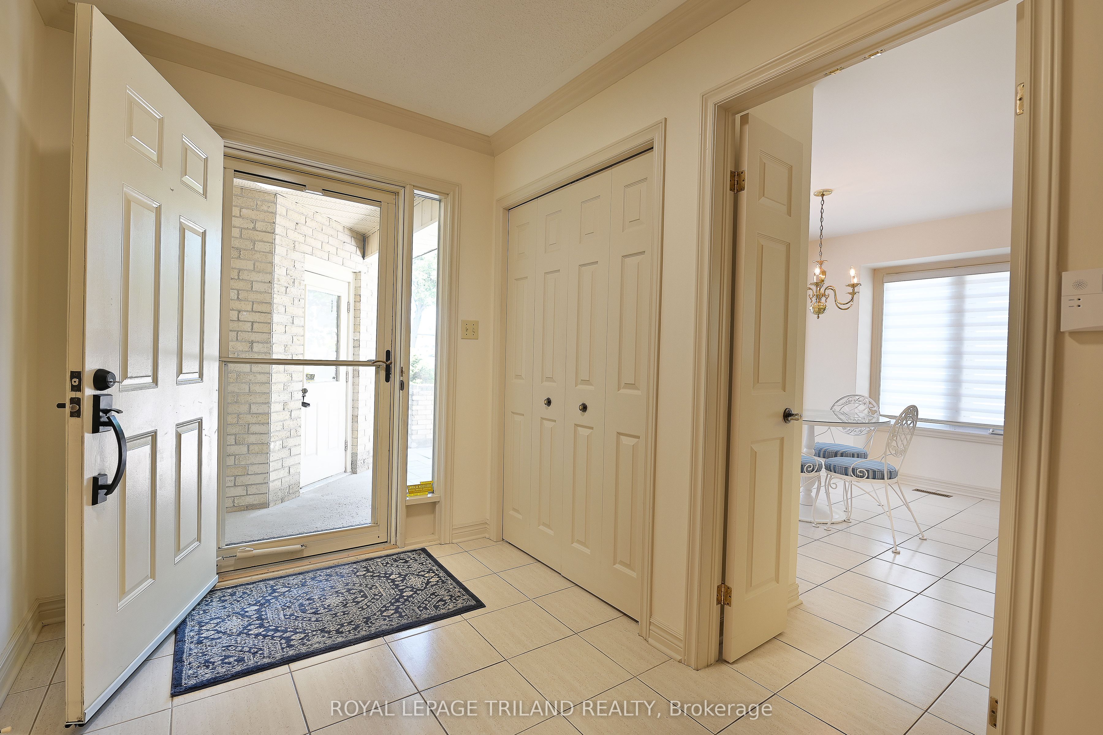 94 Pine Valley Gate 4, London South, ON N6J 4P7 photo 5