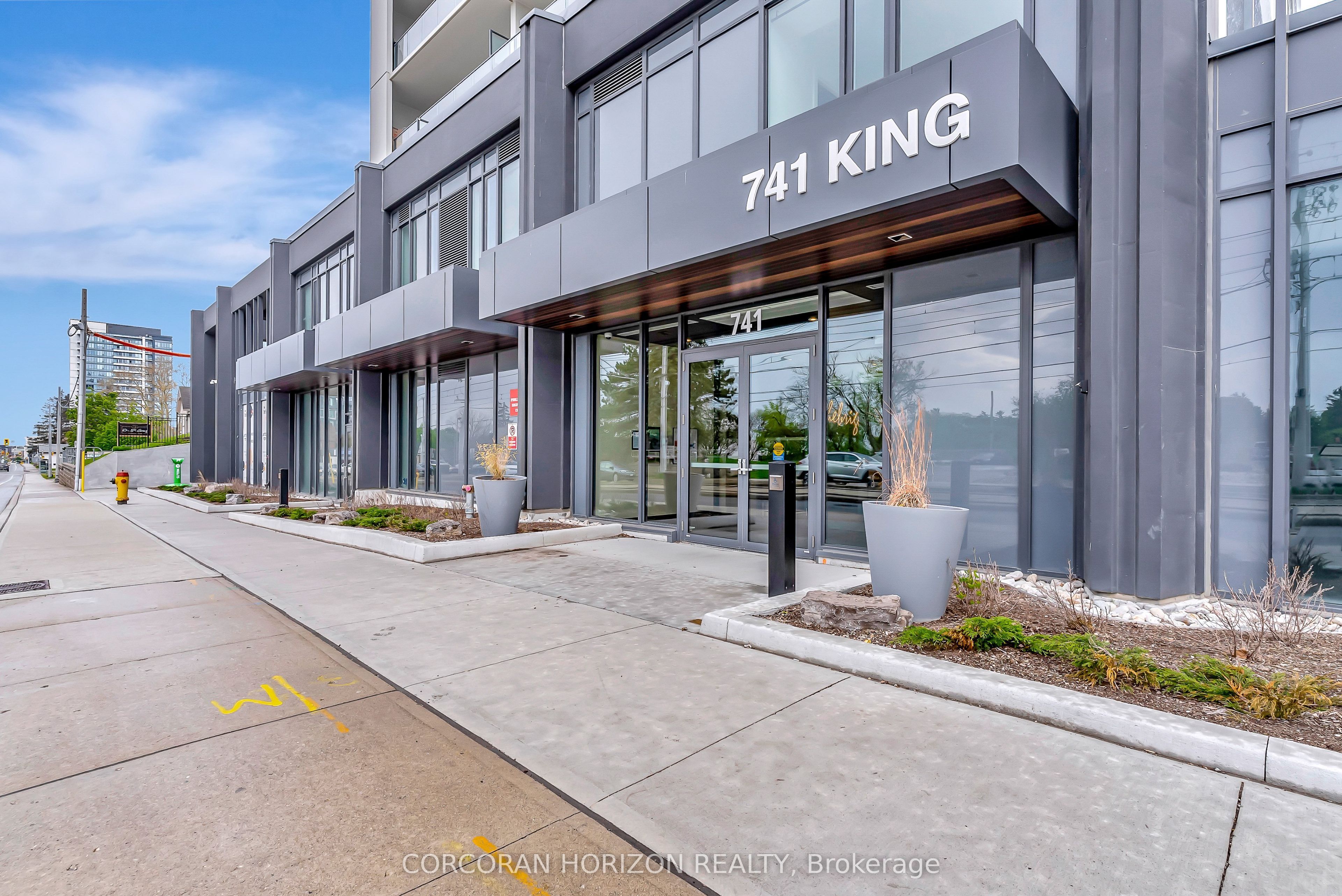 741 King Street W 1710, Waterloo, ON N2G 0E9 photo 5