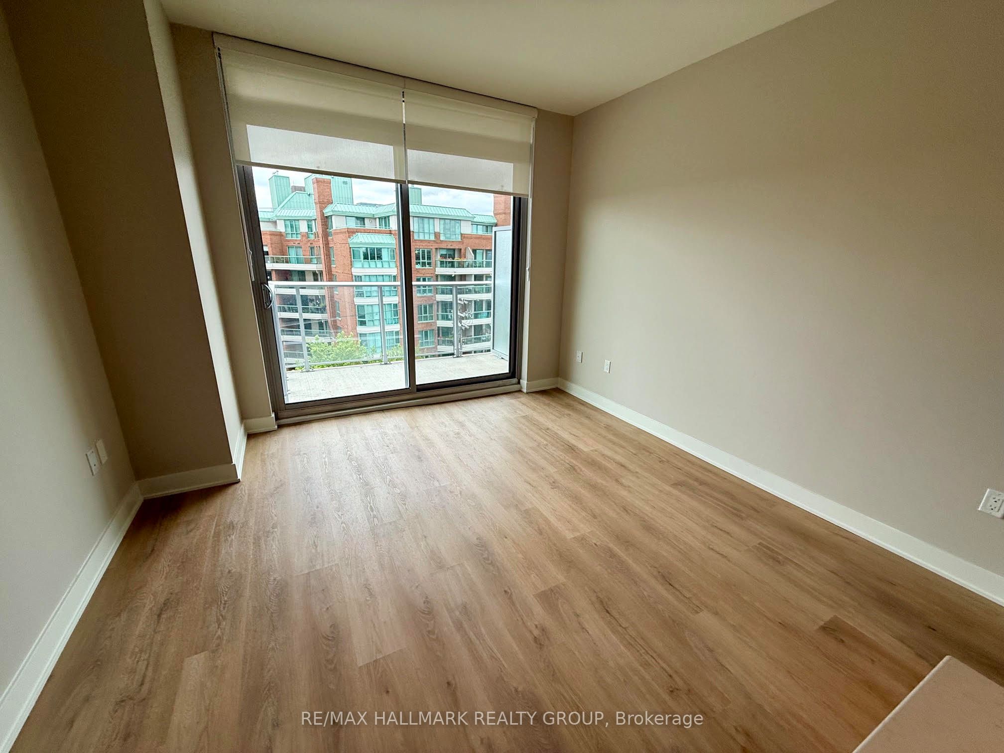 275 Carling Avenue 605, Dows Lake - Civic Hospital and Area, ON K1S 5Y2 photo 4