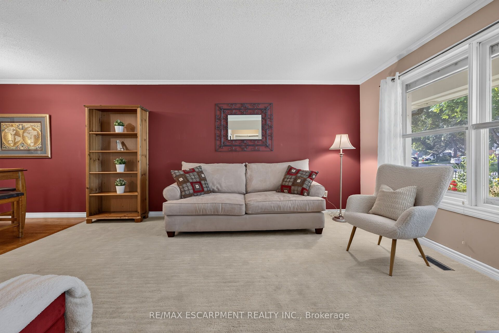 127 WENDOVER Drive, Hamilton, ON L9C 5X6 photo 4