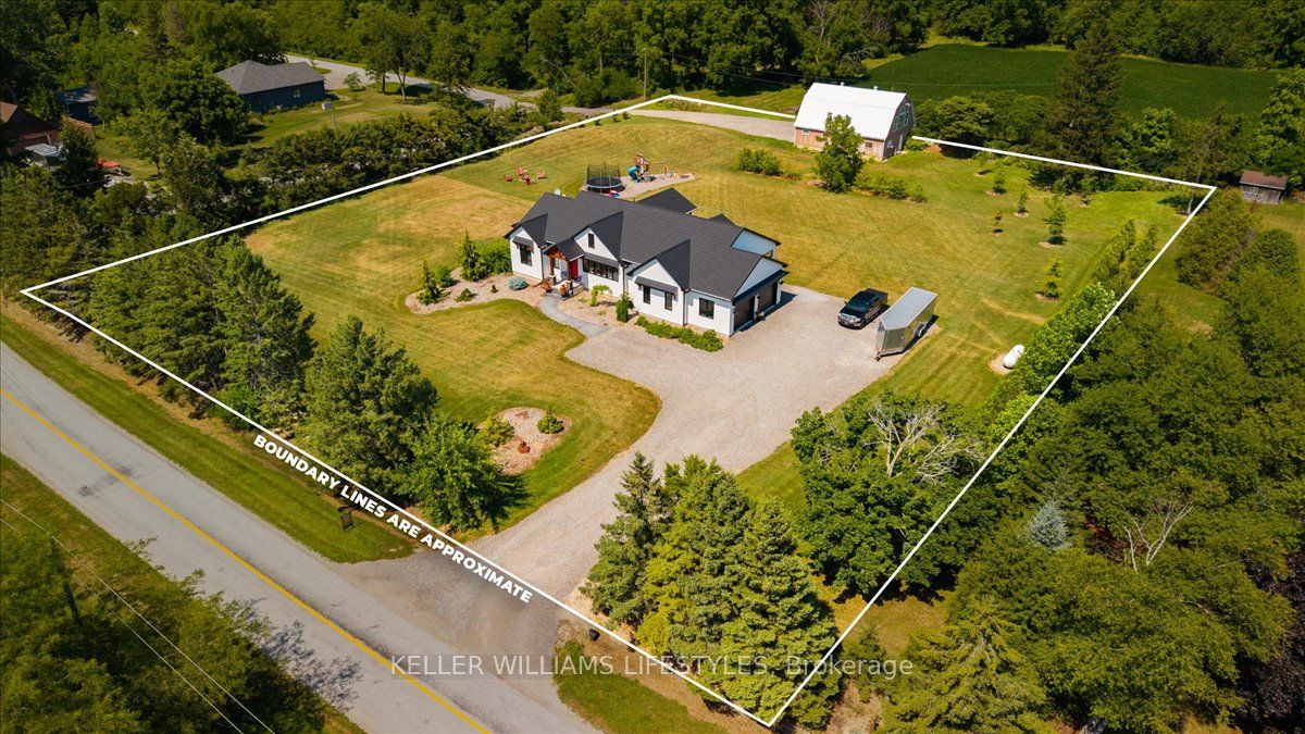 8676 Vance Drive, Lambton Shores, ON N0N 1J7 photo 5