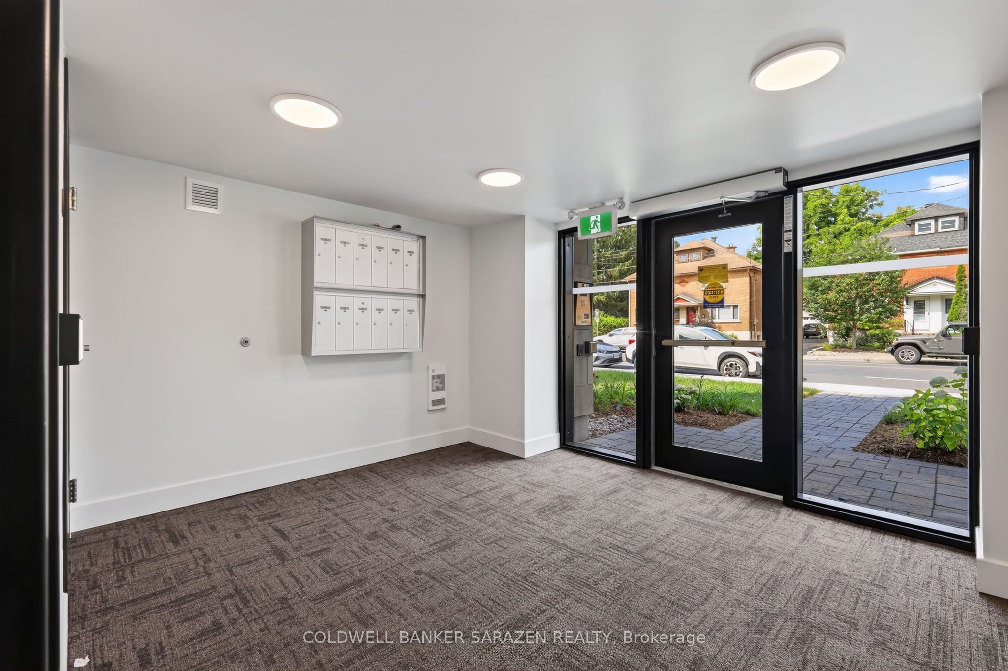 157 Holland Avenue, Tunneys Pasture and Ottawa West, ON K1Y 0Y2