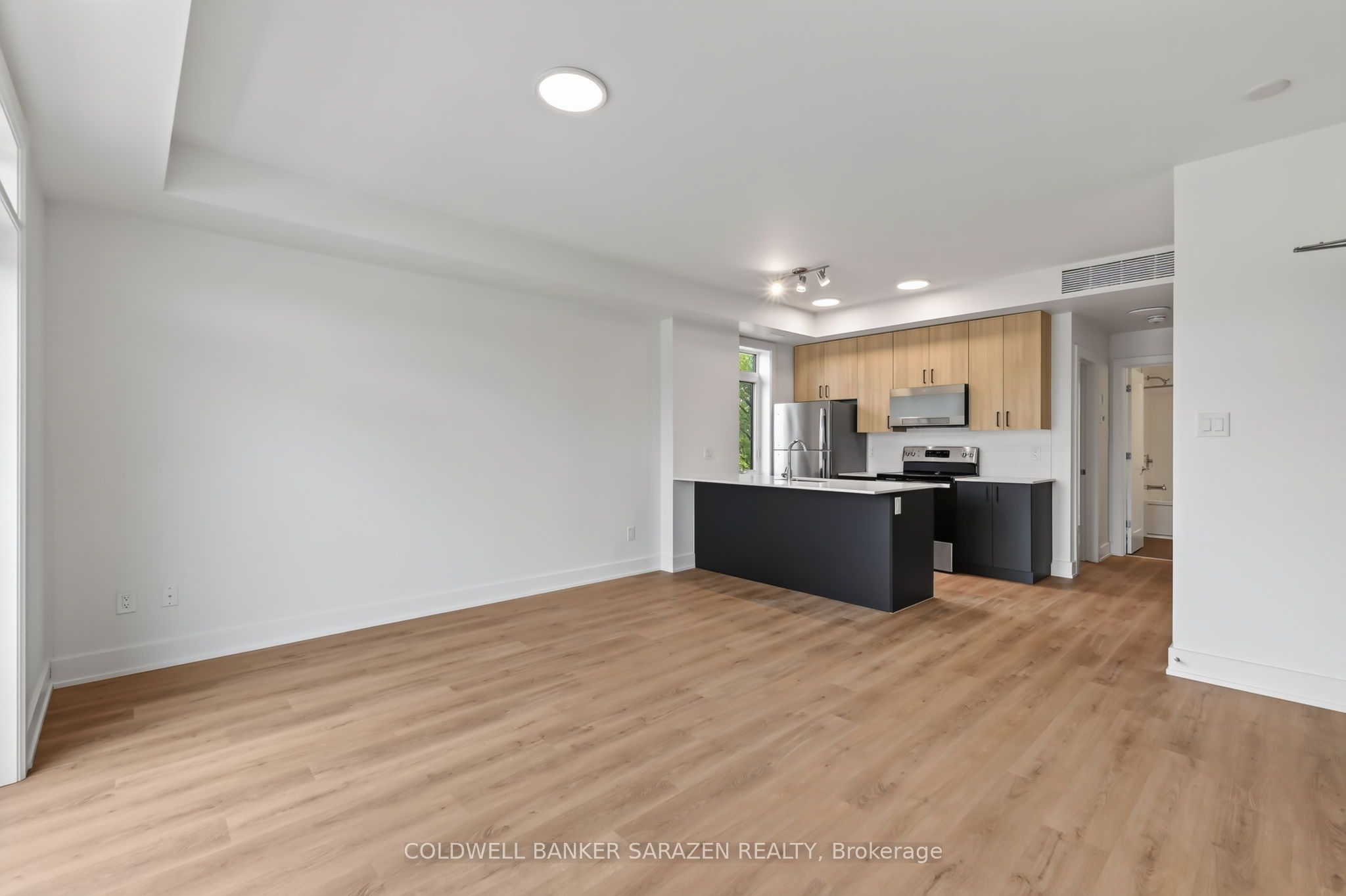 157 Holland Avenue, Tunneys Pasture and Ottawa West, ON K1Y 0Y2 photo 4