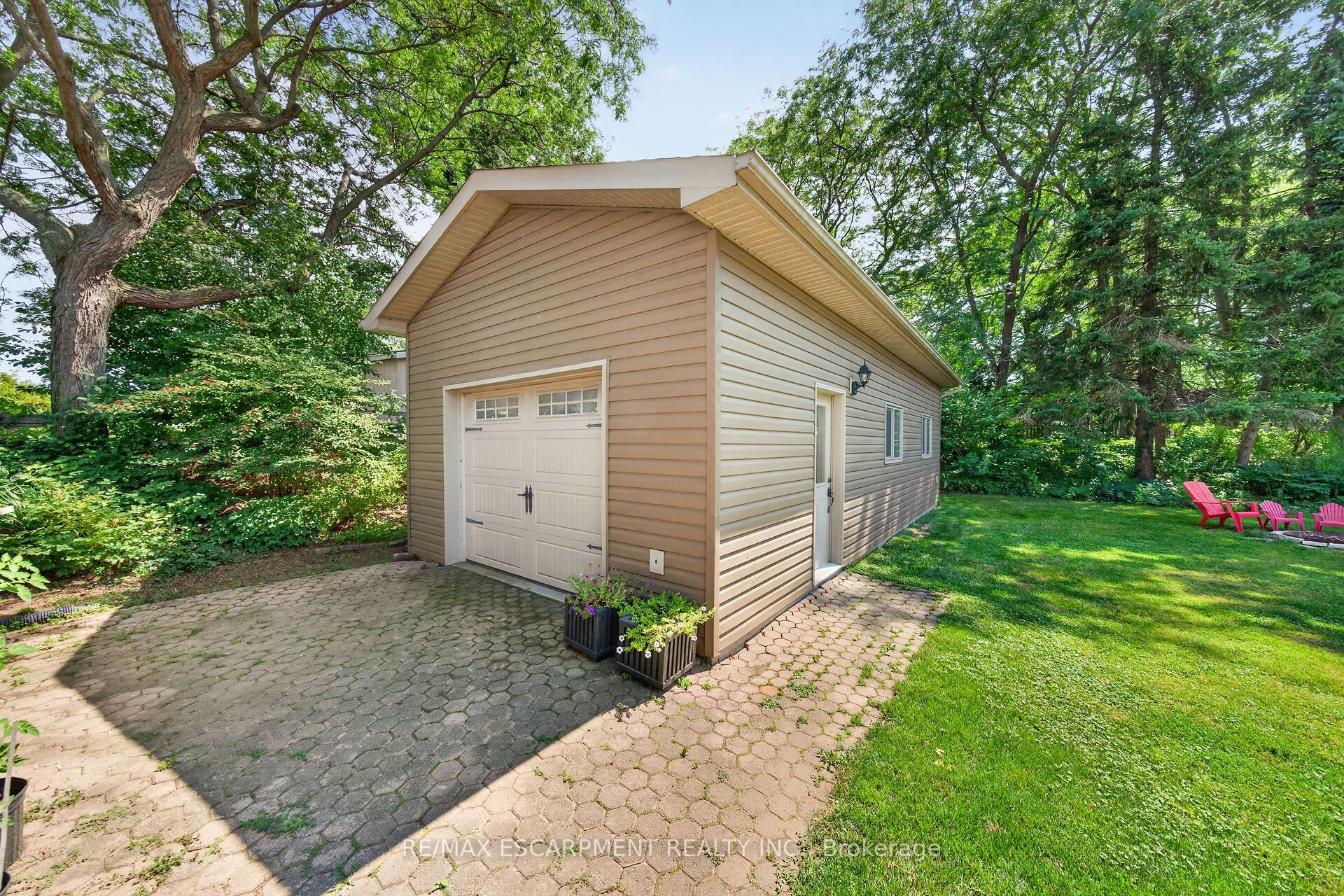 8399 Dickenson Road E, Hamilton, ON L0R 1W0 photo 5