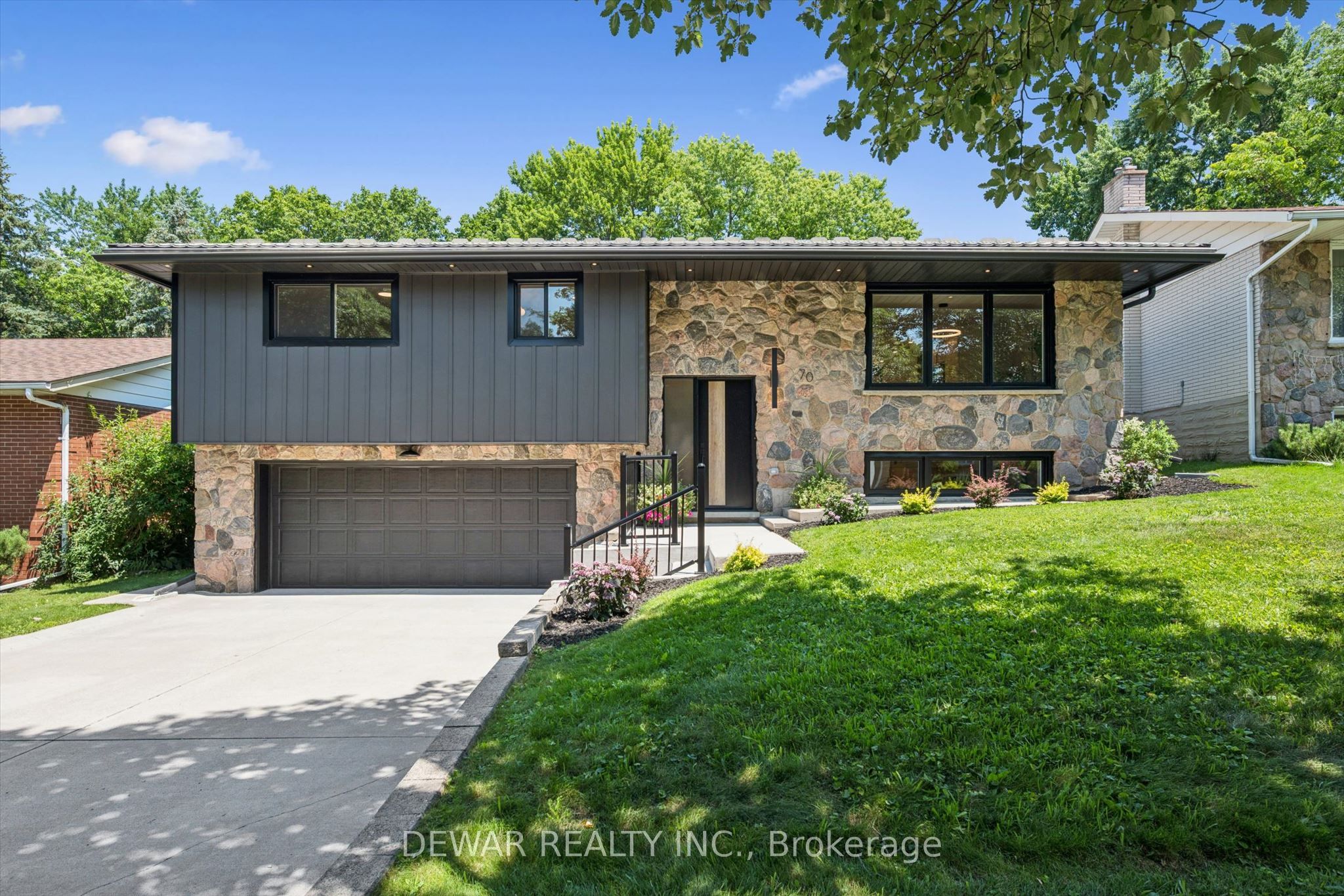70 Champlain Crescent, Kitchener, ON N2B 2Y6