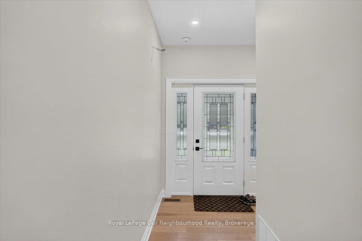 105 Edwina Drive, Trent Lakes, ON K0M 1A0 photo 4