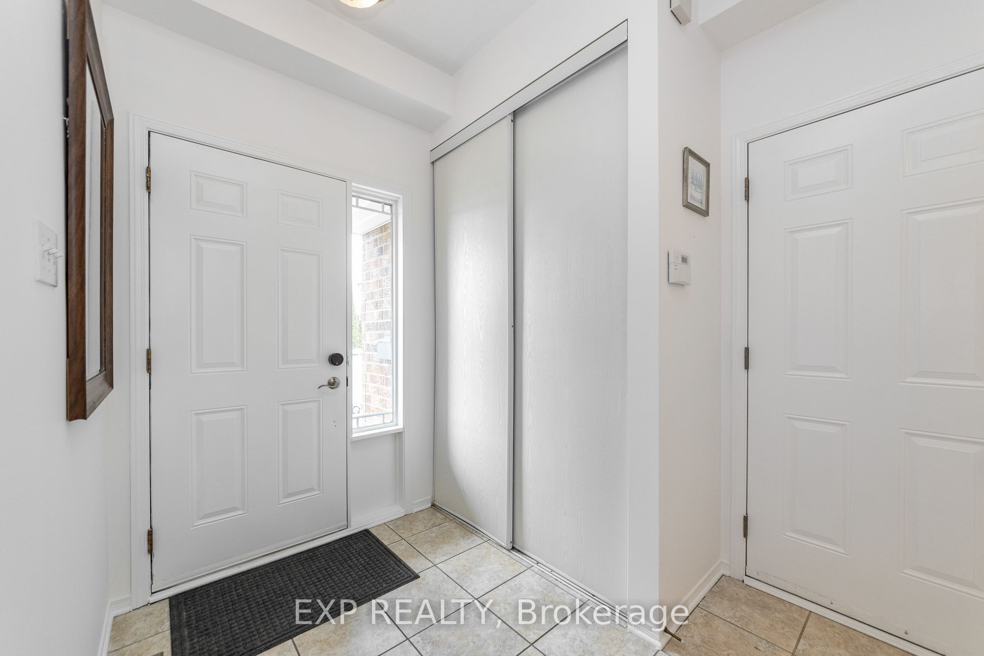 221 Northwind Street, Orleans - Cumberland and Area, ON K4A 5G3 photo 3