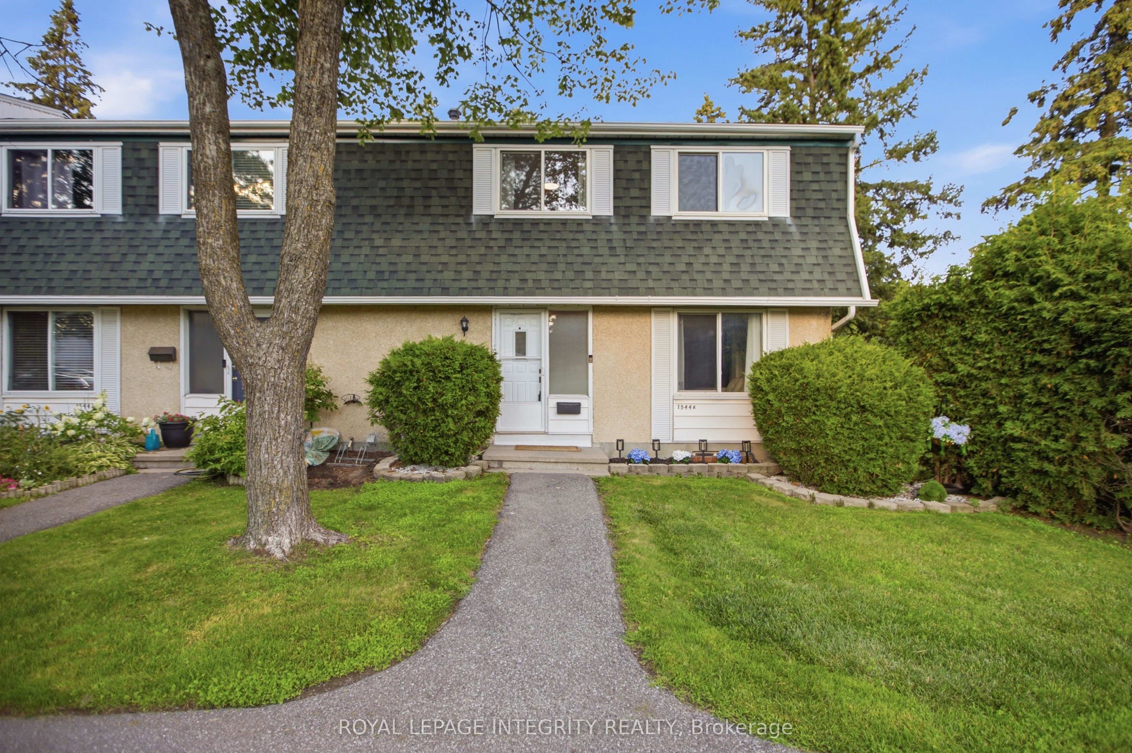 1544K Beaverpond Drive, Cyrville - Carson Grove - Pineview, ON K1B 3R9