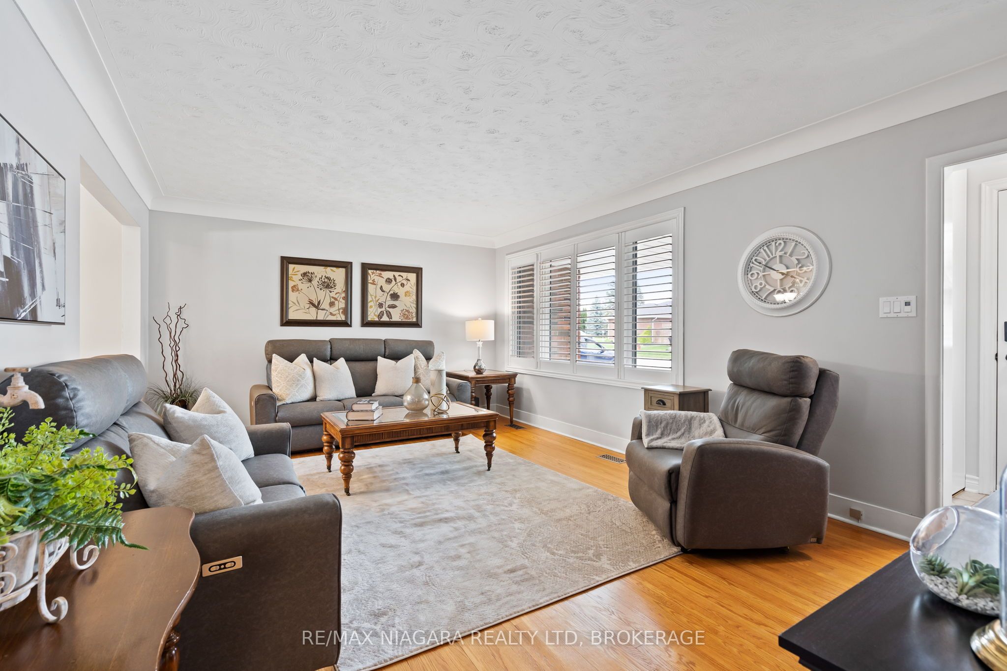 5938 Stevens Street, Niagara Falls, ON L2E 3A3 photo 5
