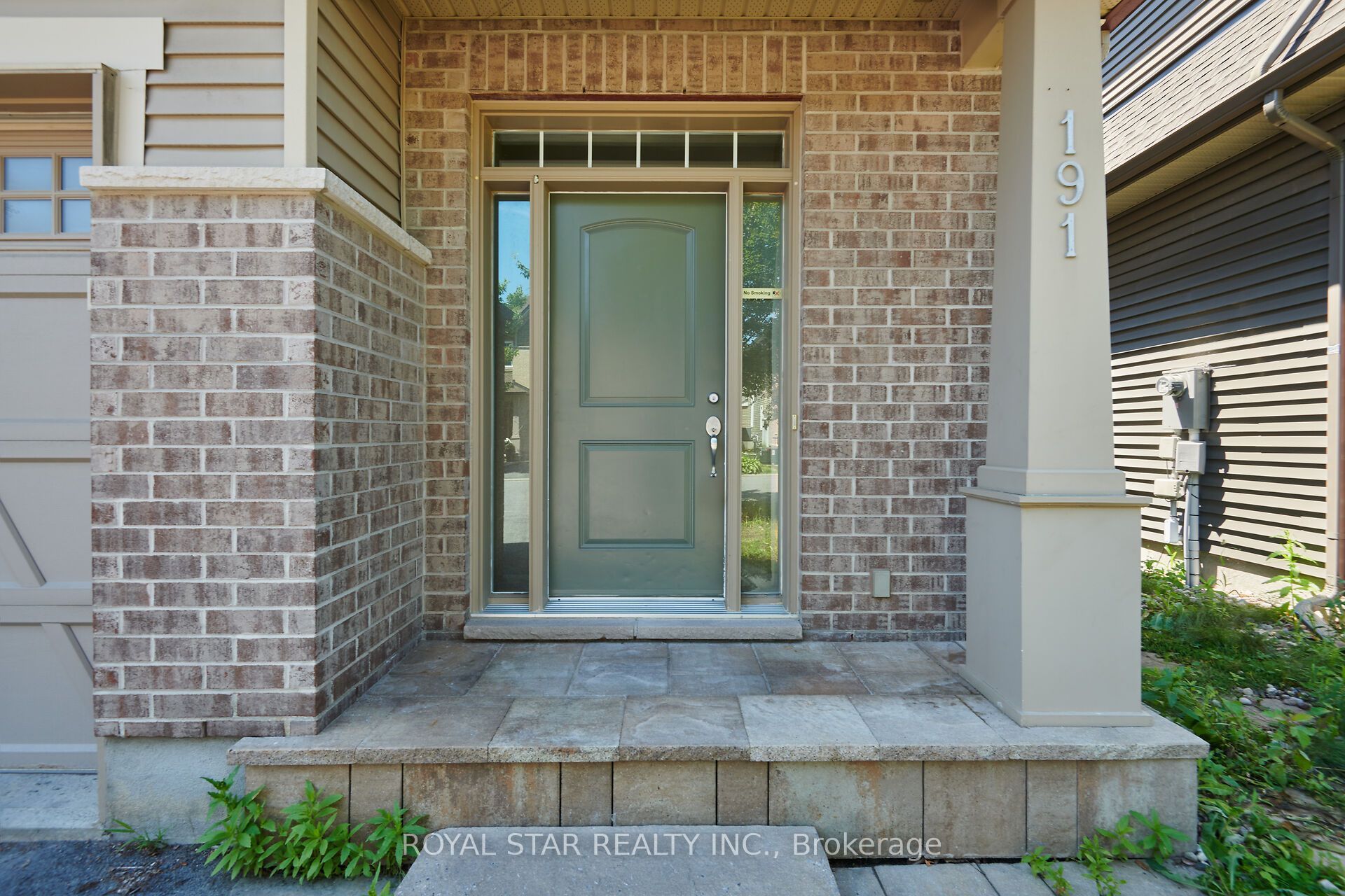 191 FLAT SEDGE Crescent, Blossom Park - Airport and Area, ON K1T 0G9 photo 3